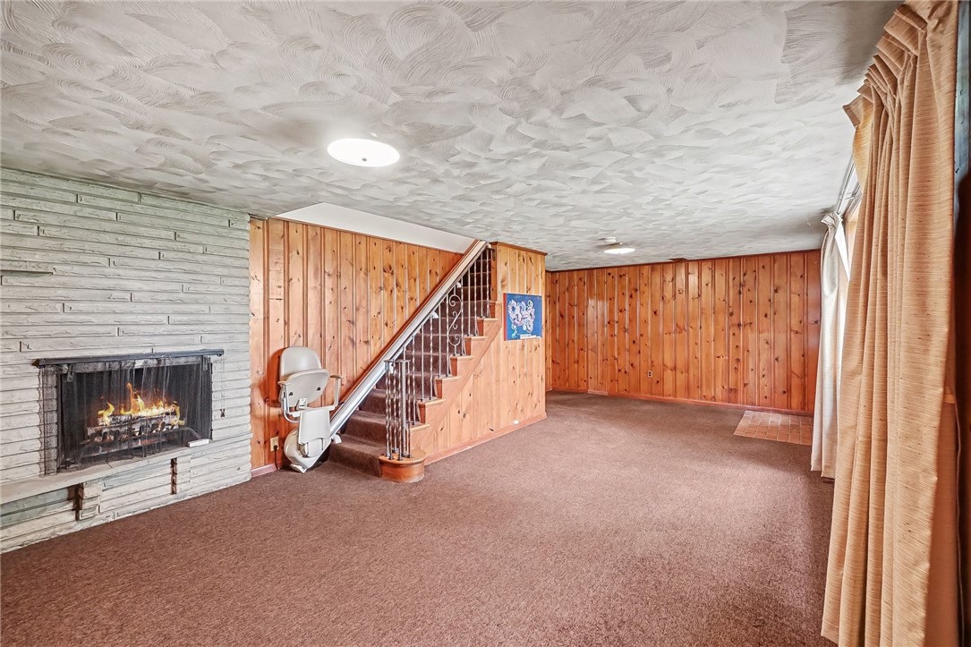 1314 Foxboro Dr
