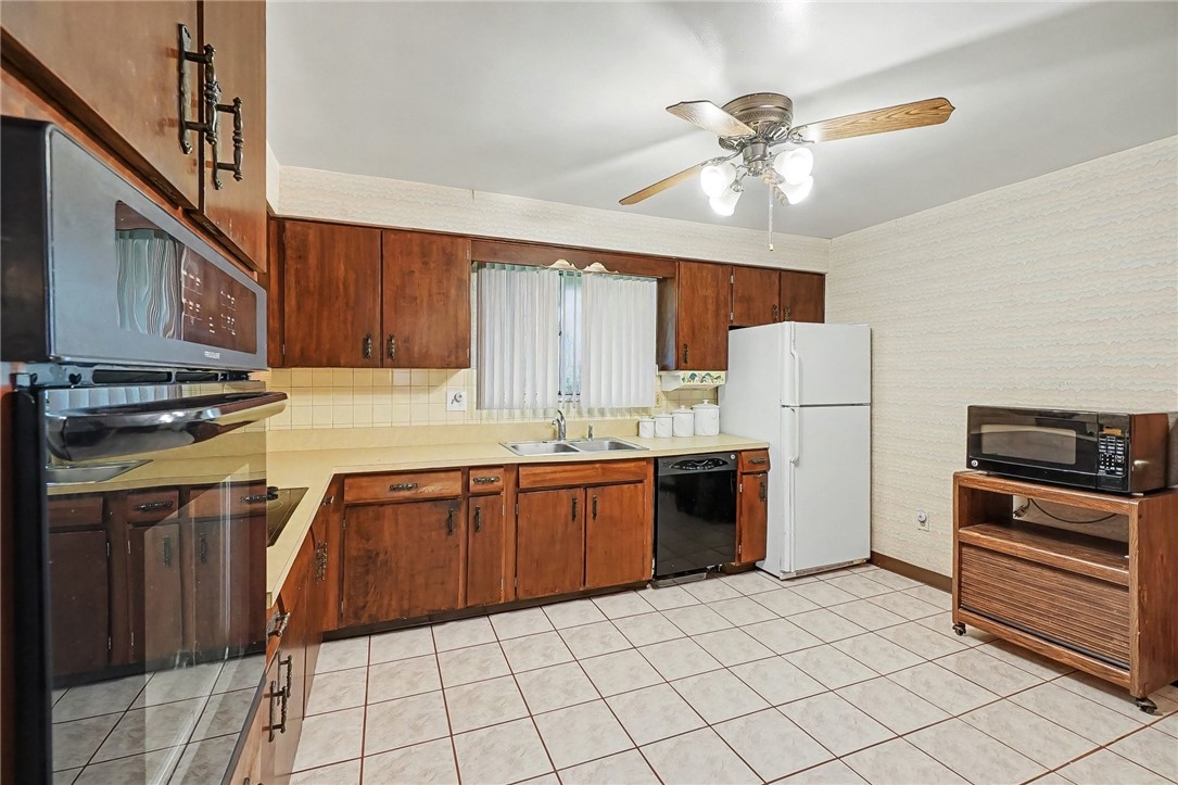 1314 Foxboro Dr