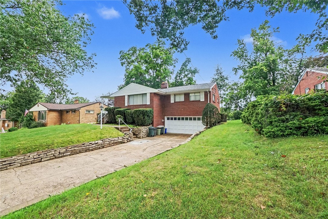 1314 Foxboro Dr