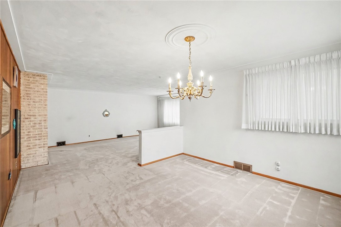 1314 Foxboro Dr