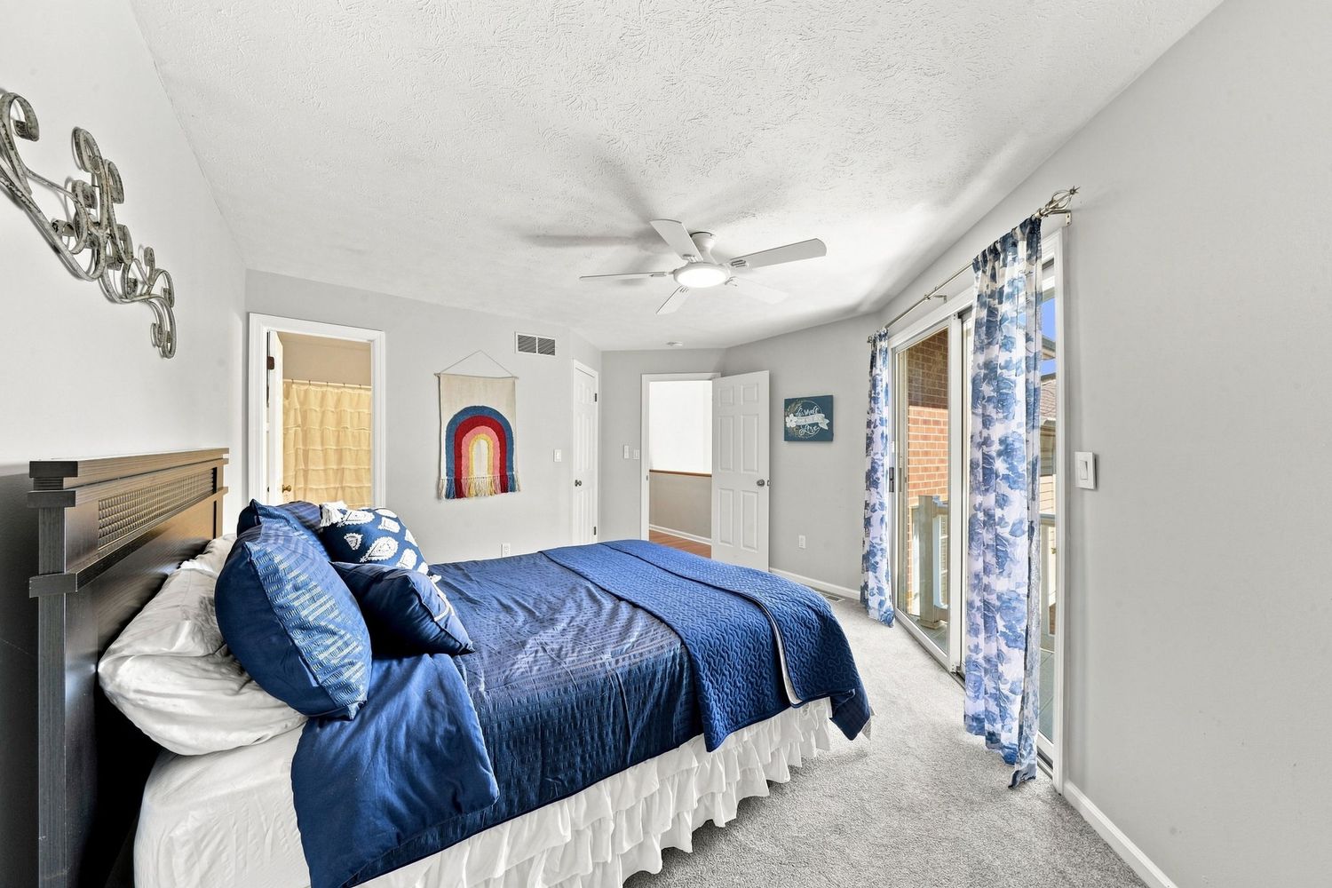 547 Lakewood Drive