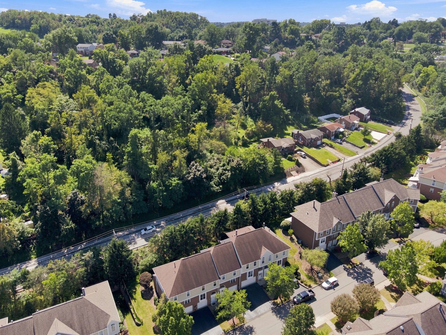 547 Lakewood Drive