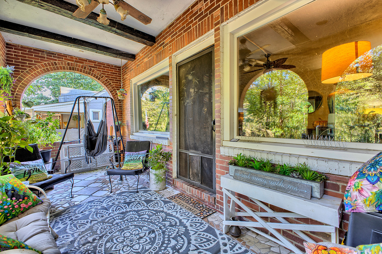 309 Dorothy Louise DRIVE