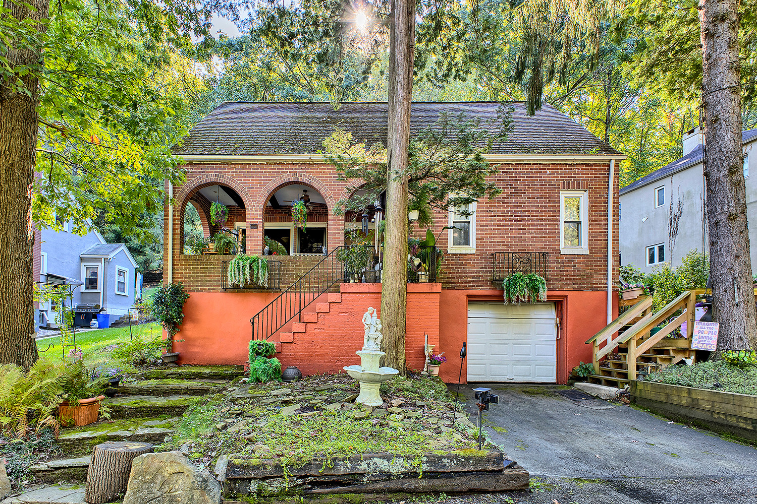 309 Dorothy Louise DRIVE