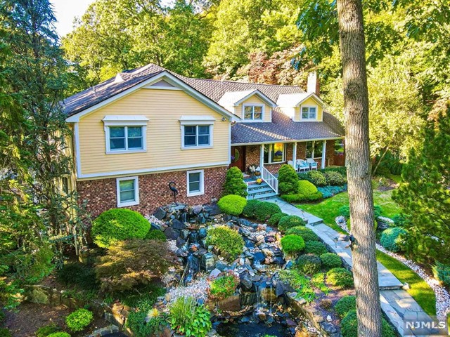 72 Stony Brook Road