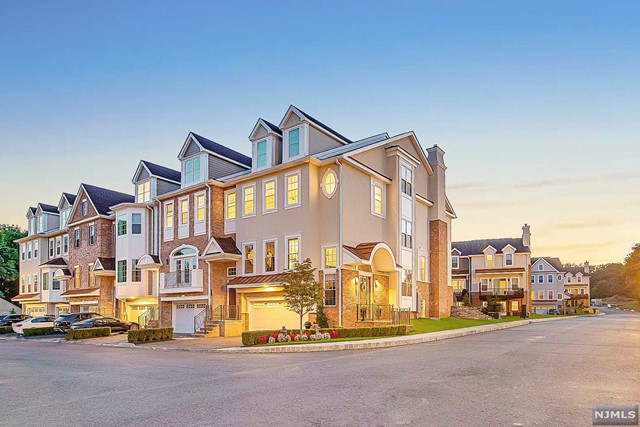 1104 Ackerman Drive