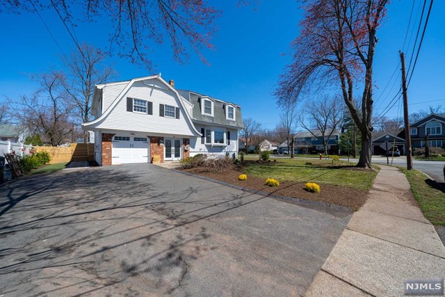 13 Dogwood Court
