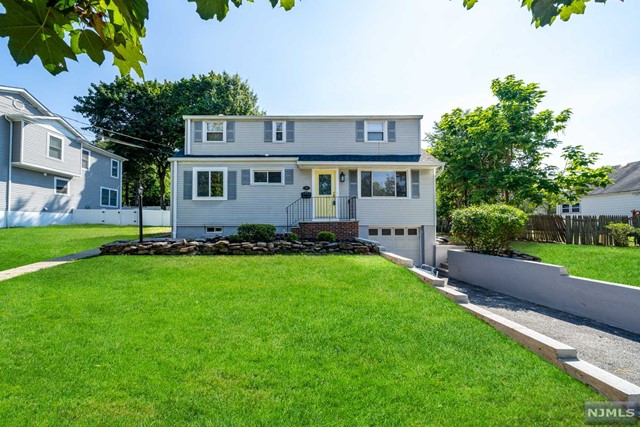 201 Carlton Place