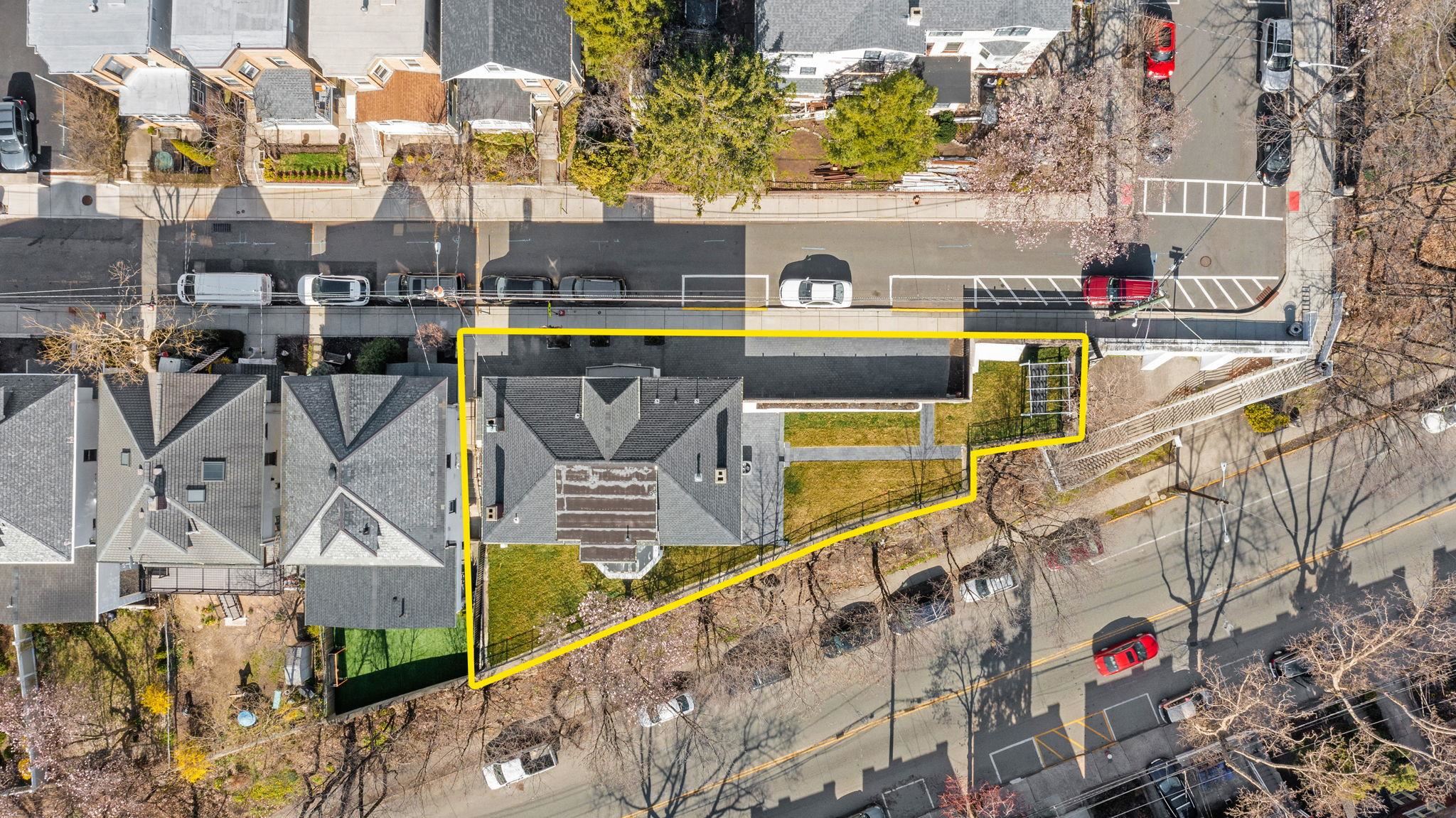 88 STERLING AVE