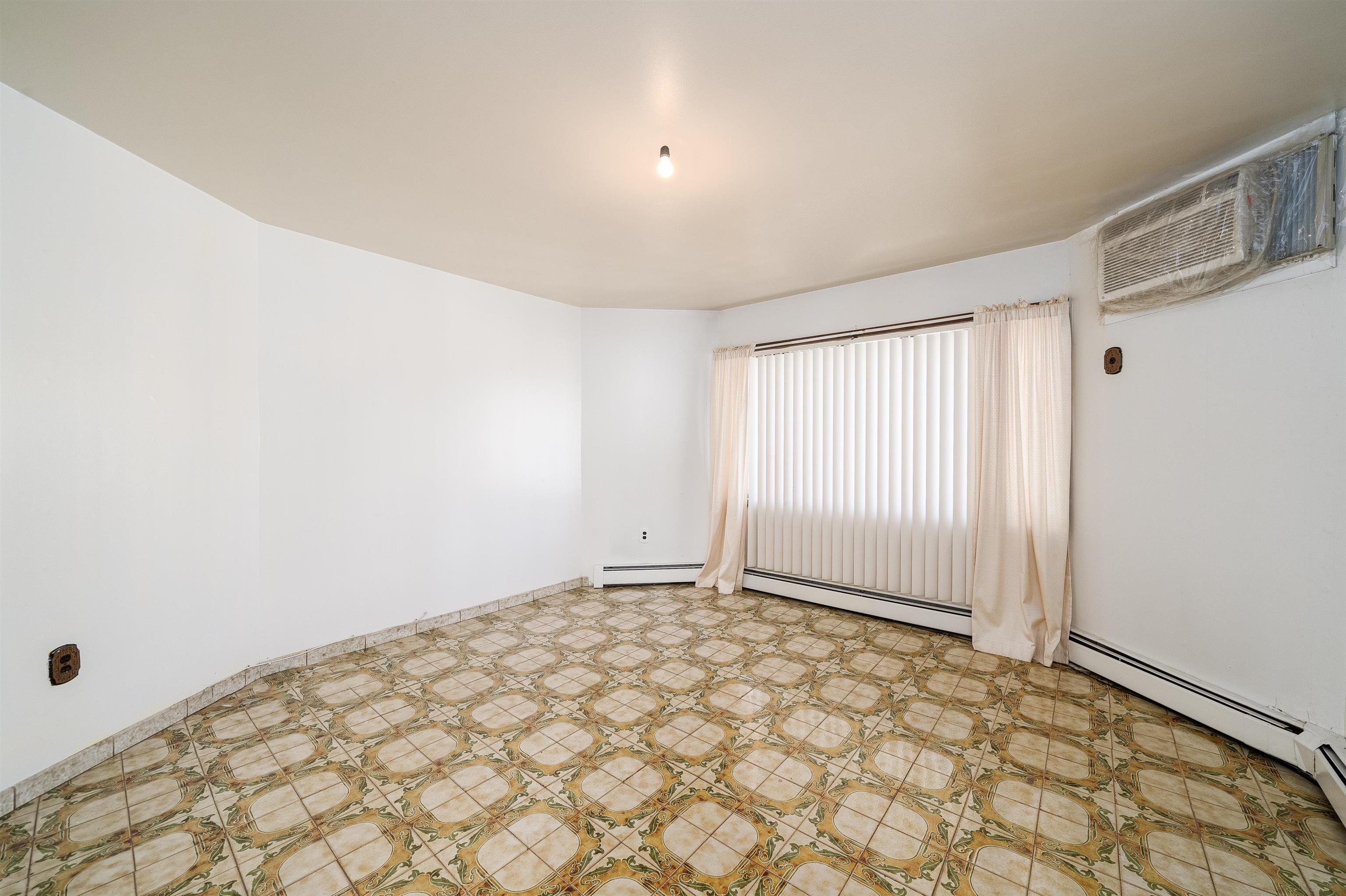 354 BELGROVE DR