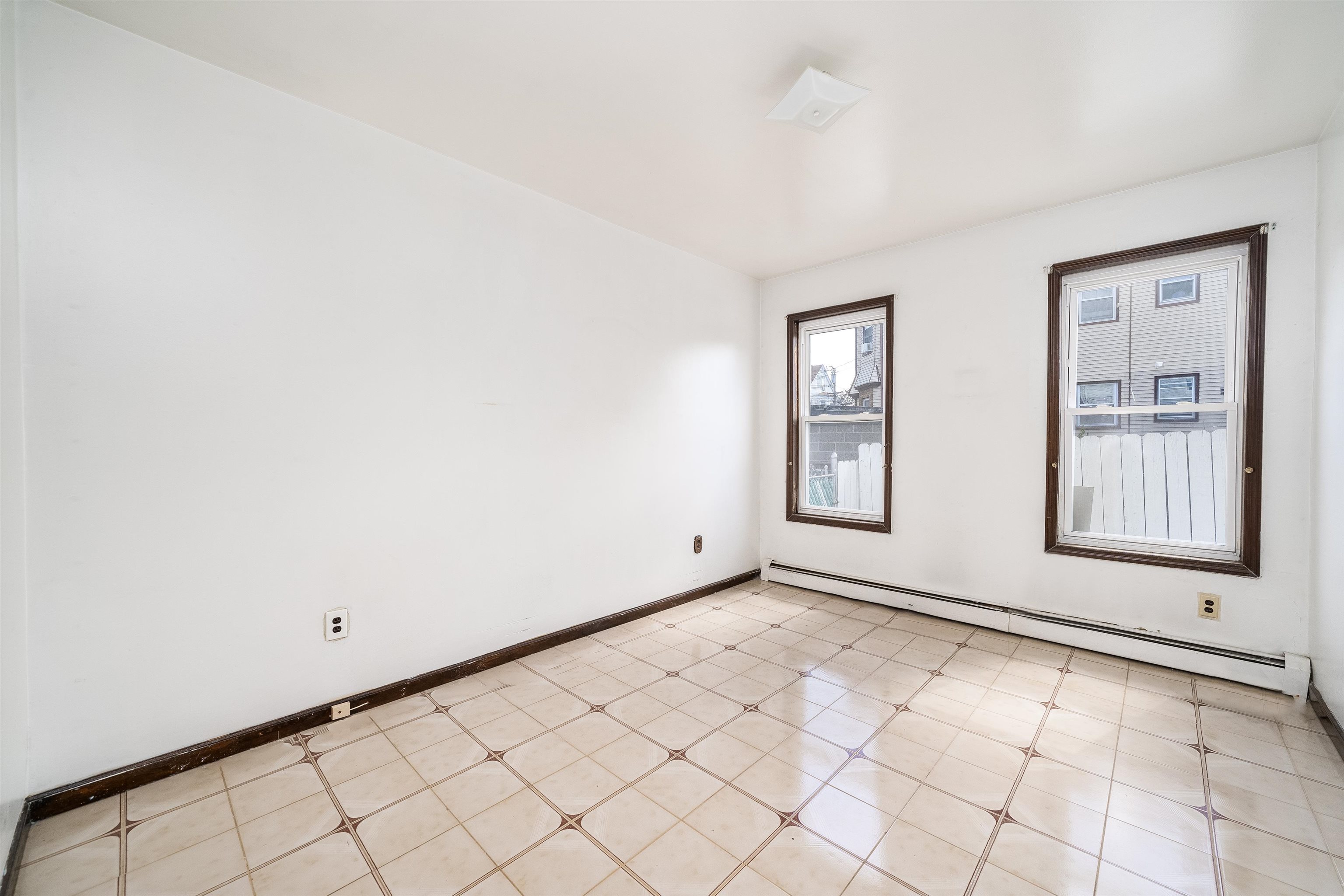 354 BELGROVE DR