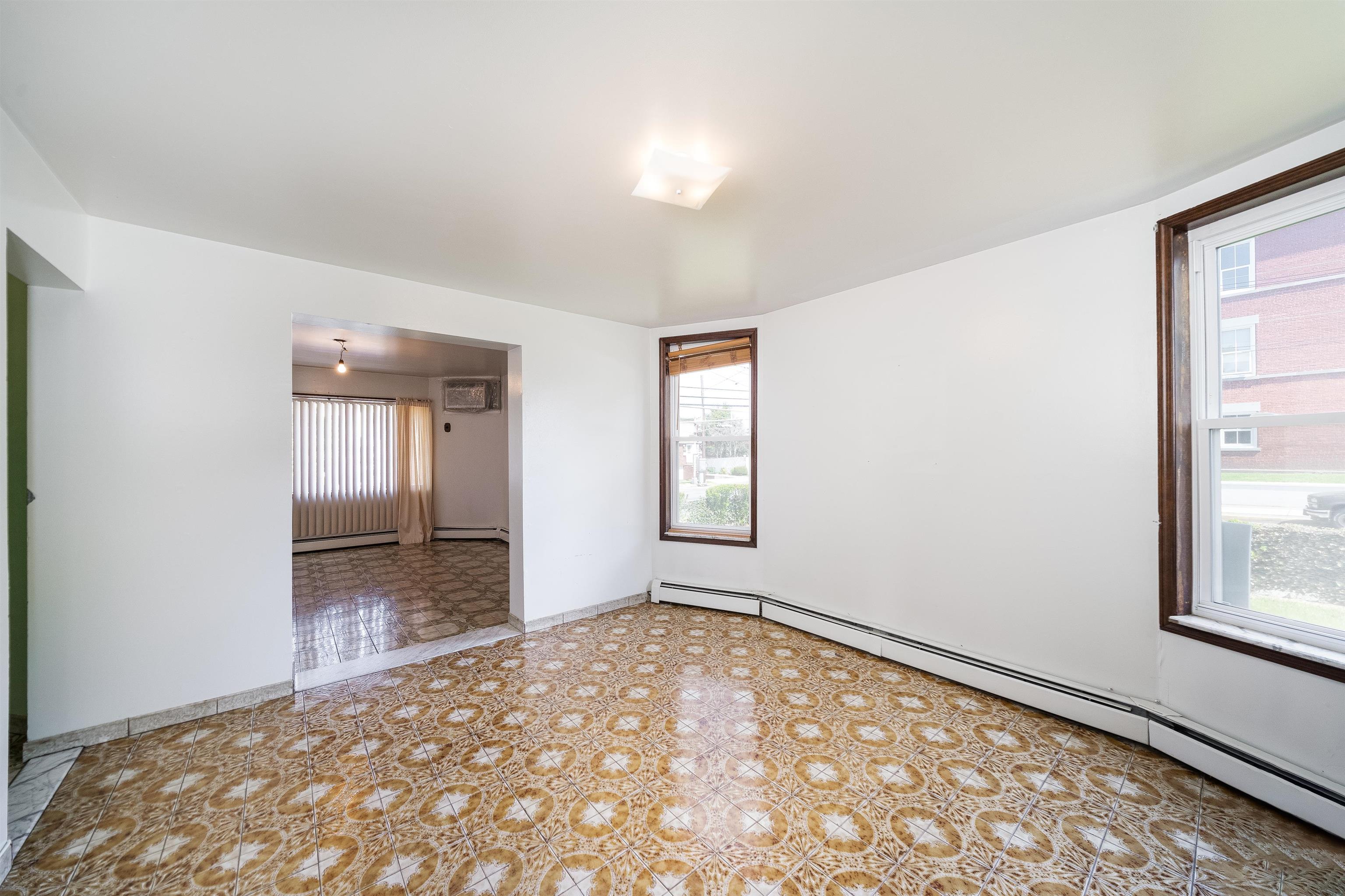 354 BELGROVE DR