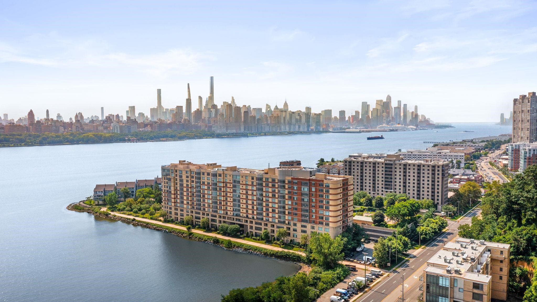 8100 RIVER RD Unit: 109
