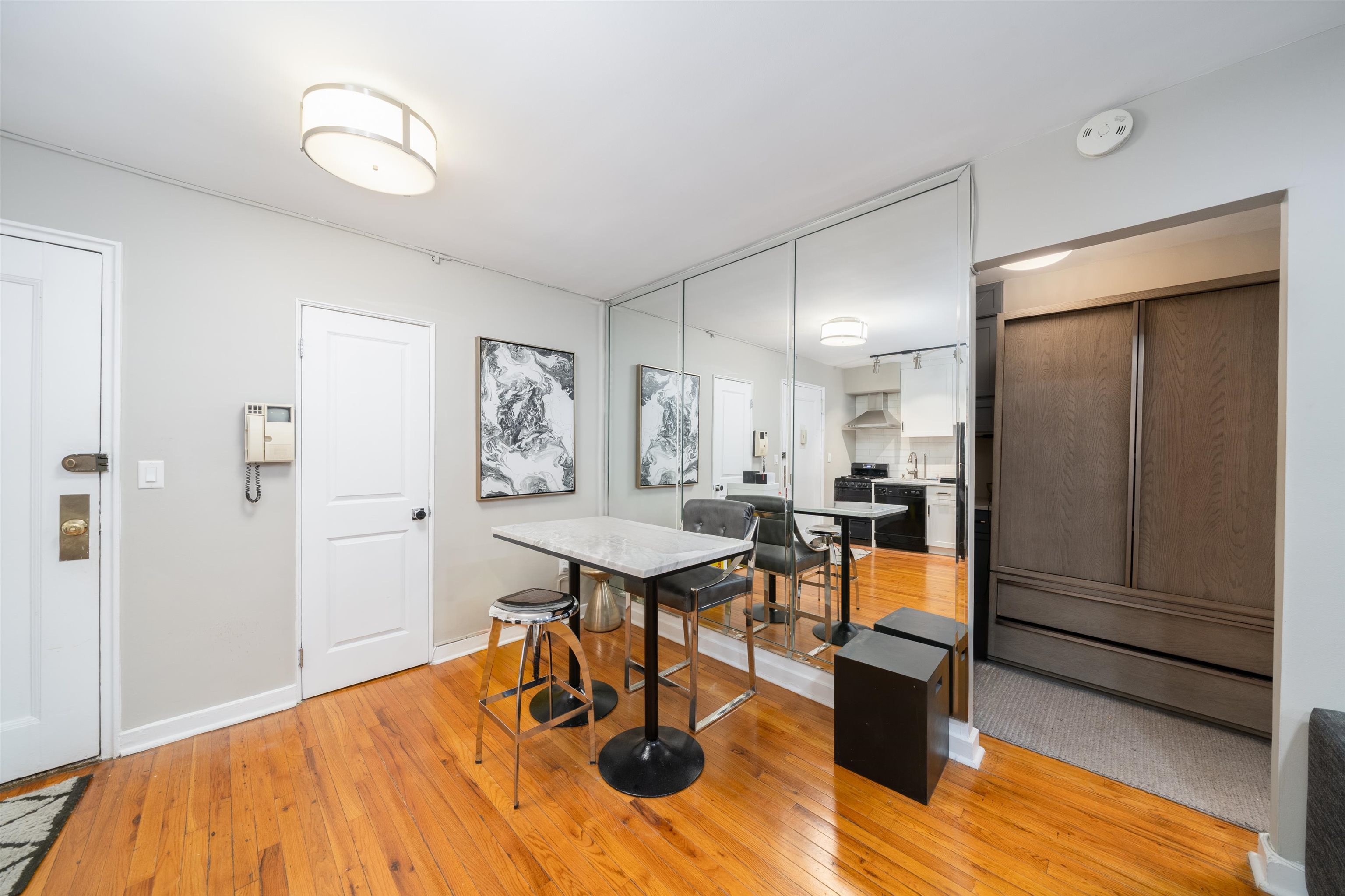 8550 BLVD EAST Unit: 1A