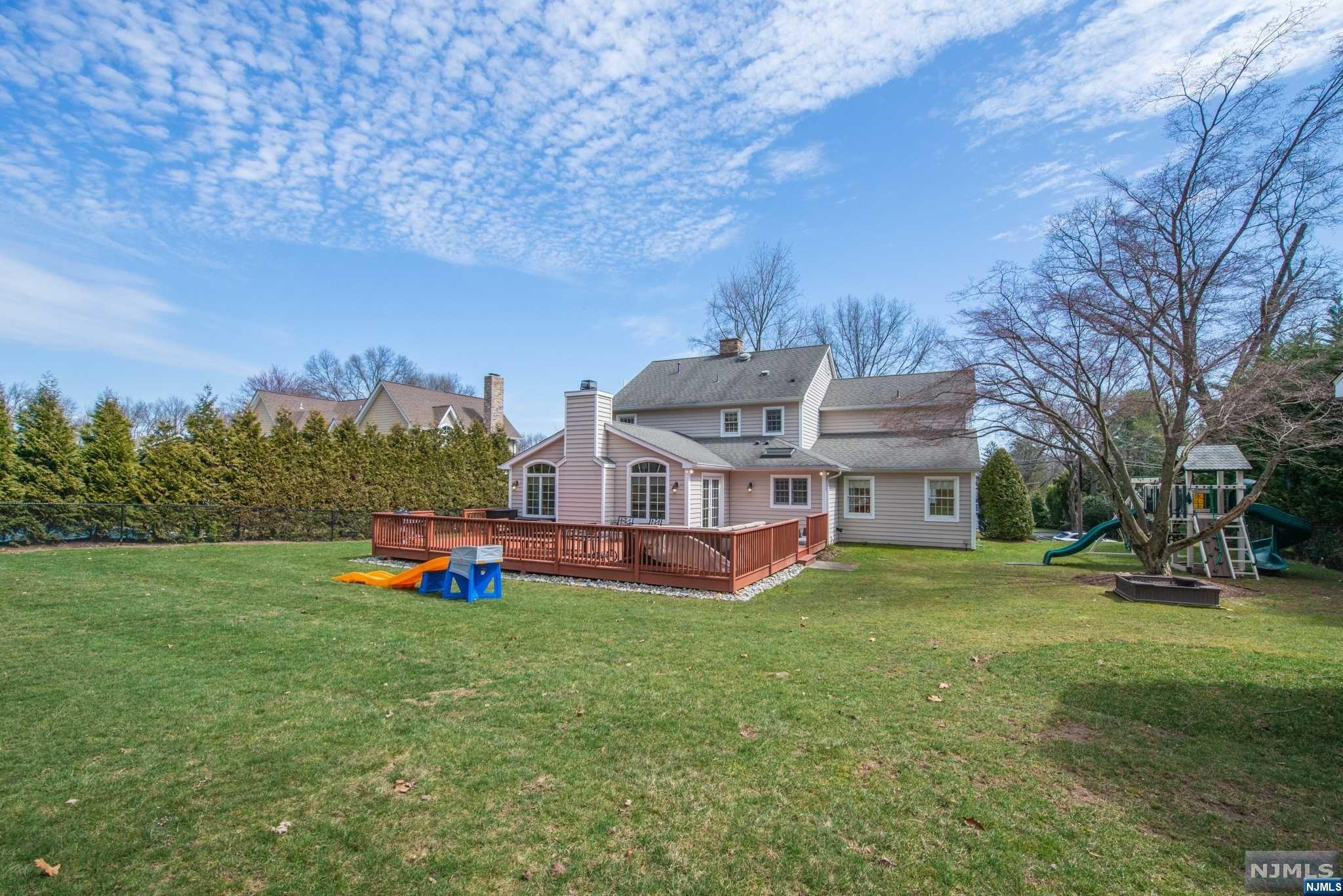 379 Butternut Avenue