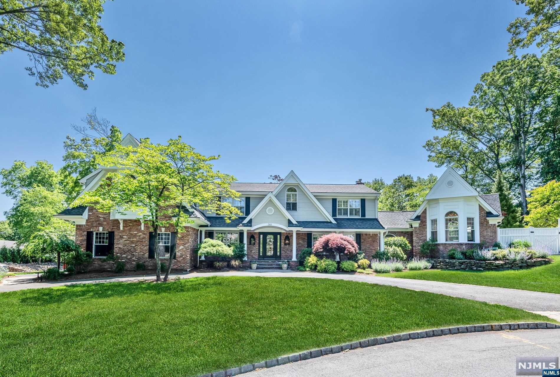 361 Brownstone Court