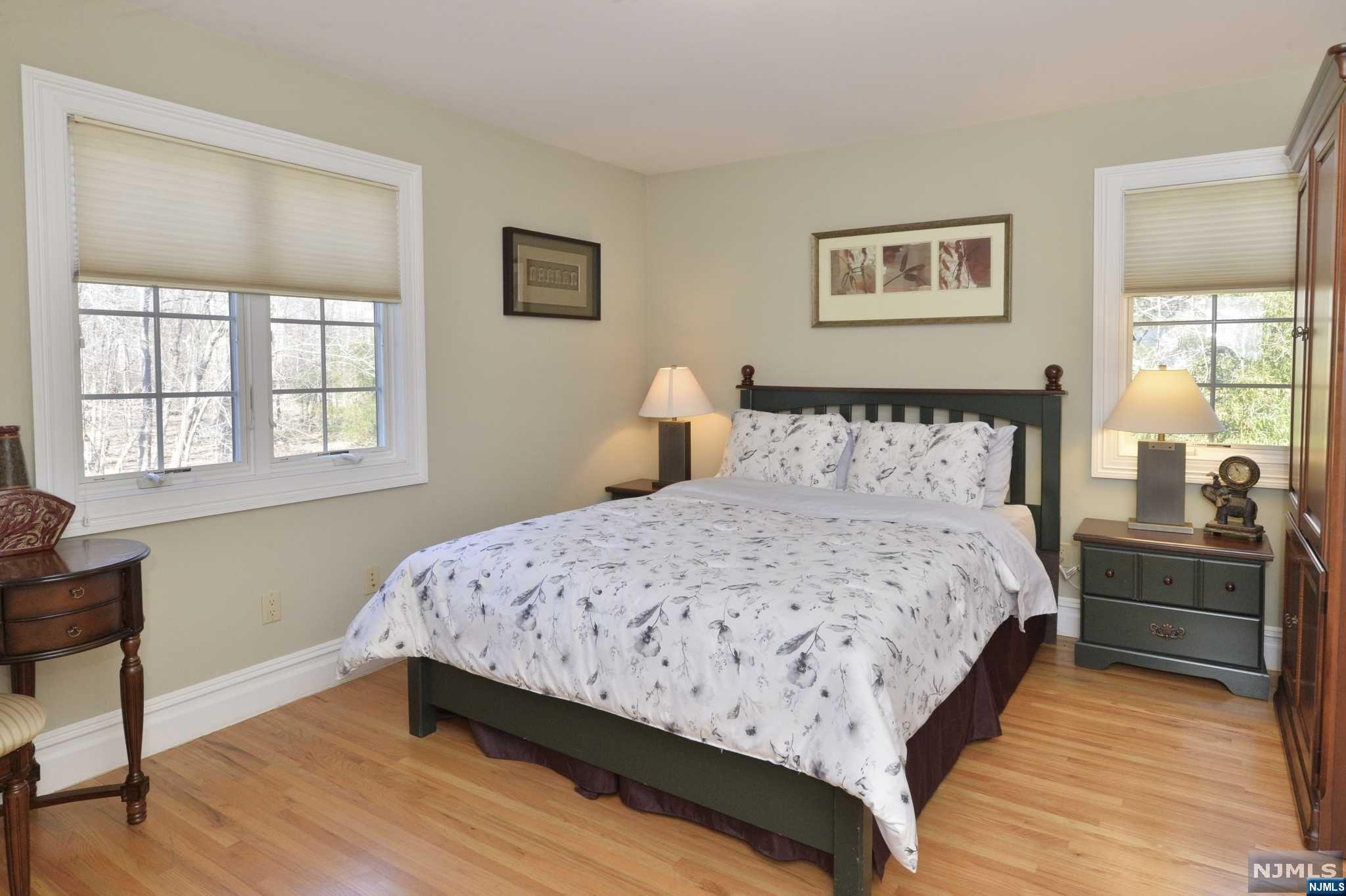 60 Pinehill Drive