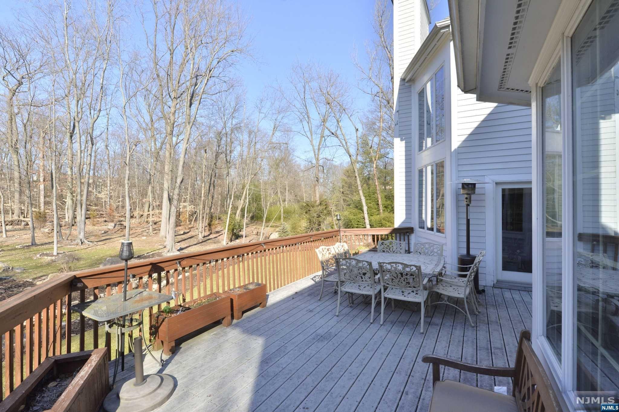 60 Pinehill Drive