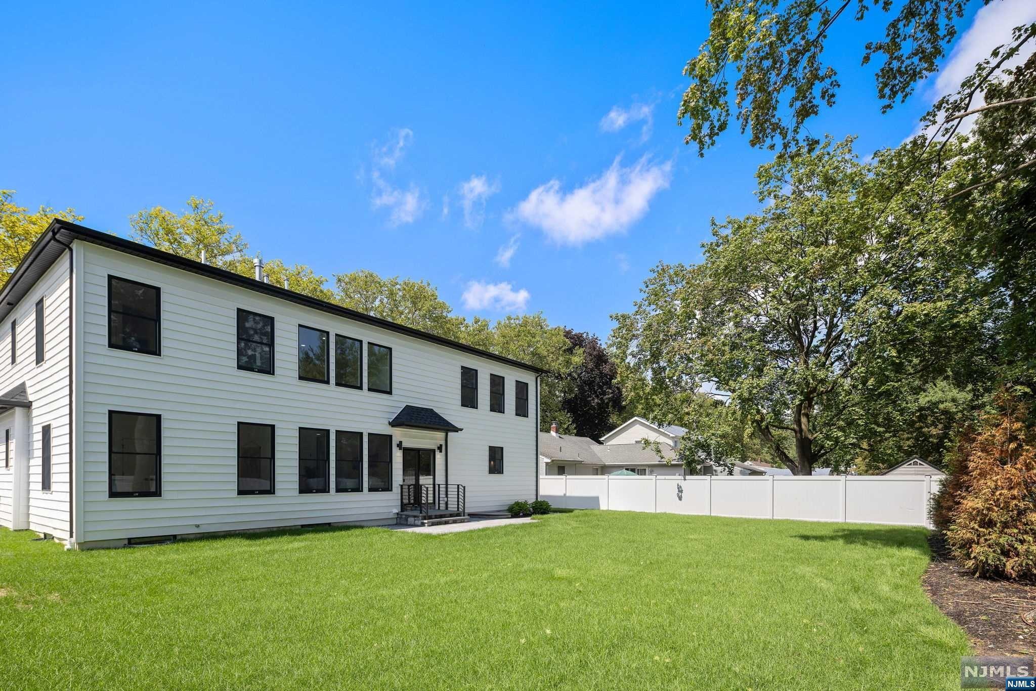 829 Arbor Road