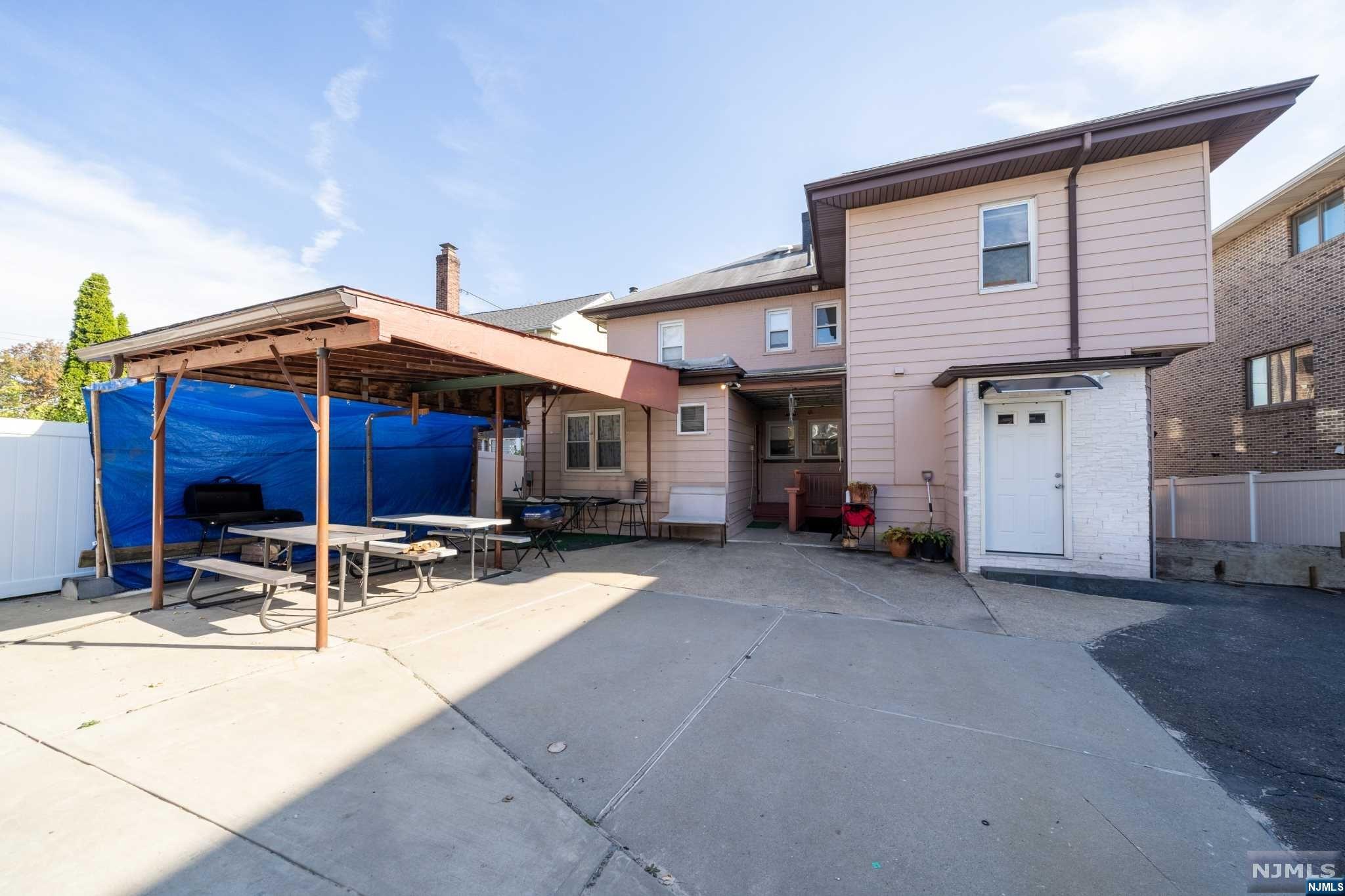 447 Wilfred Terrace