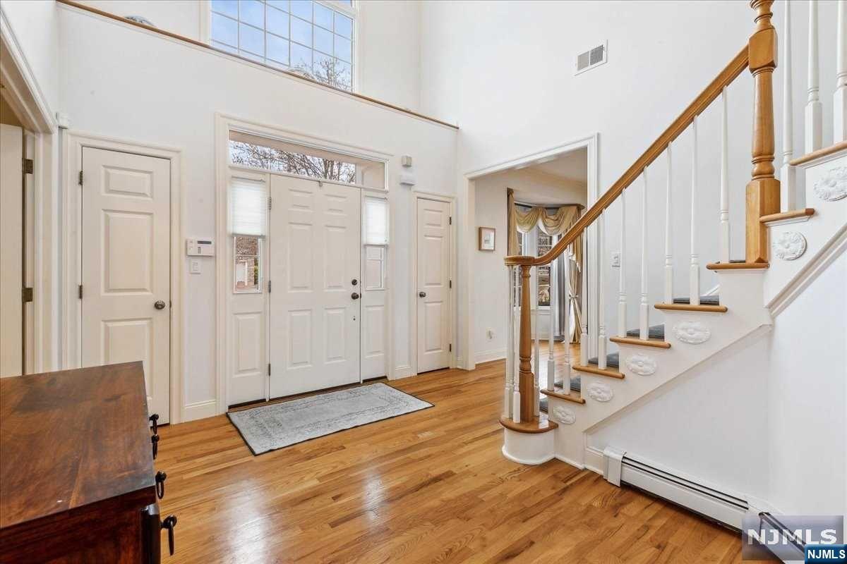 506 Stonewall Court