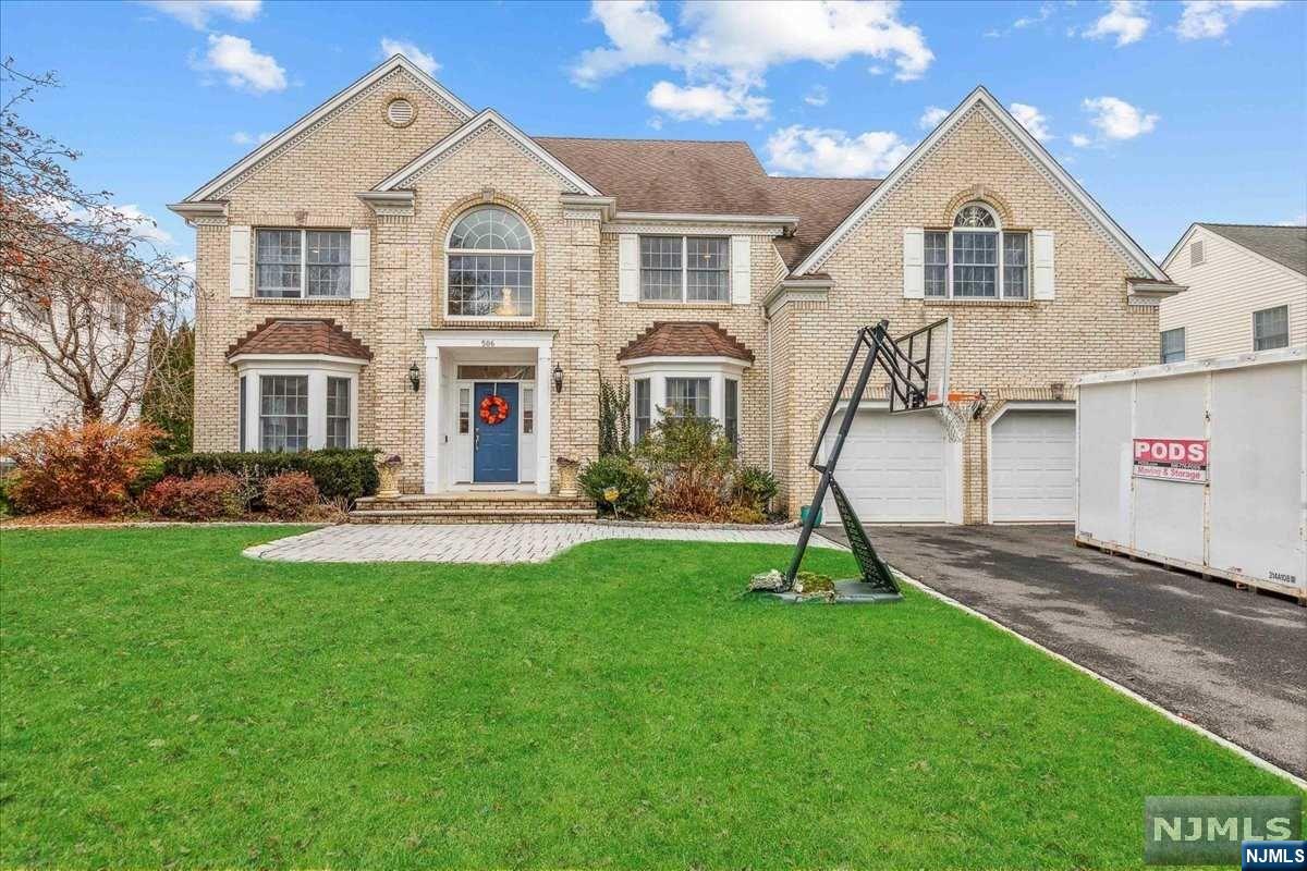 506 Stonewall Court