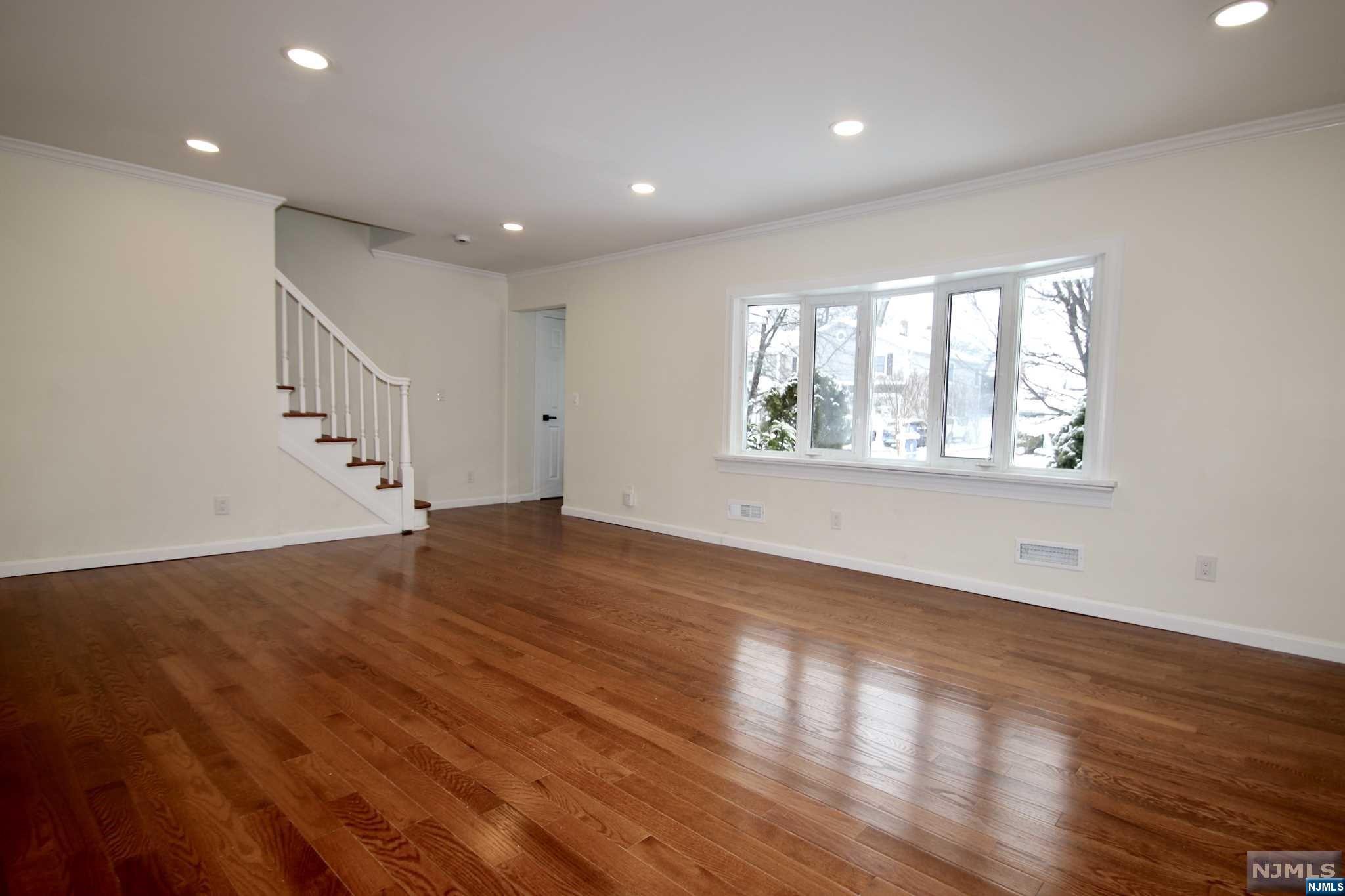 35-14 Lenox Drive