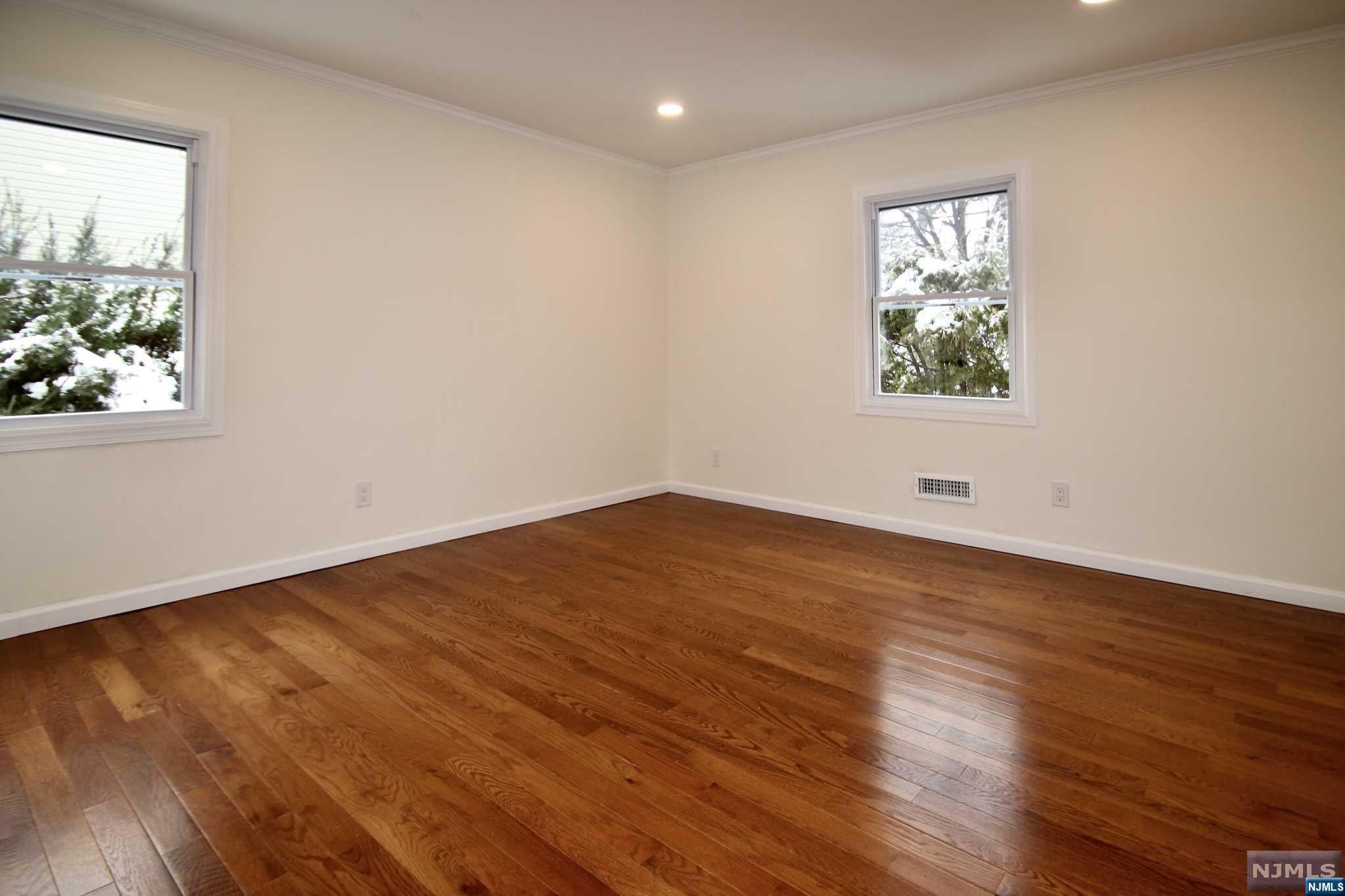 35-14 Lenox Drive