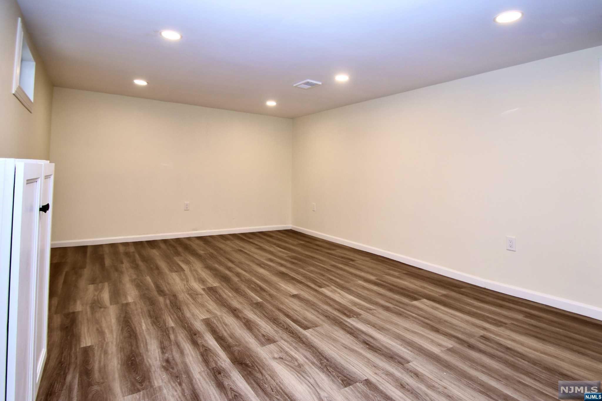 35-14 Lenox Drive