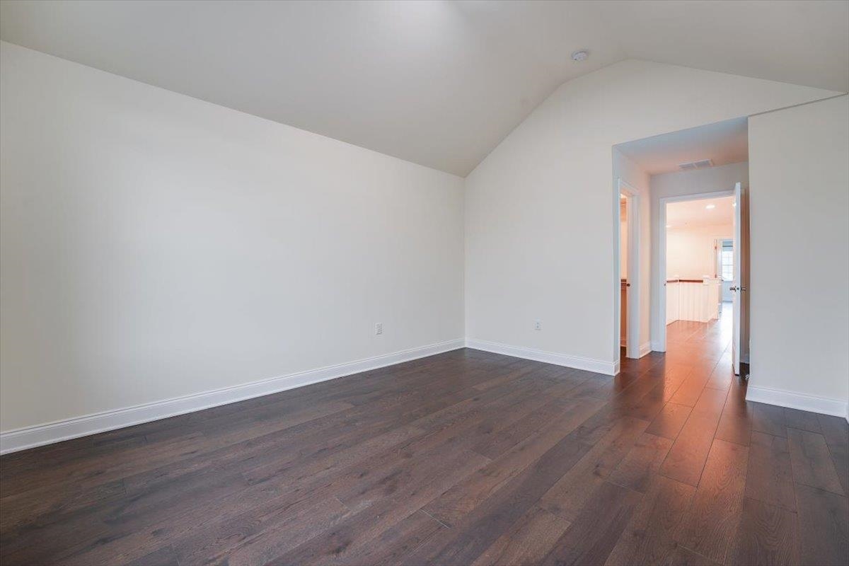 18 SILENT NEST WAY