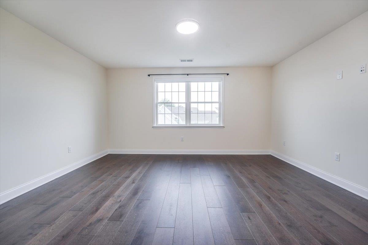 18 SILENT NEST WAY
