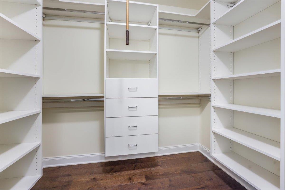 18 SILENT NEST WAY