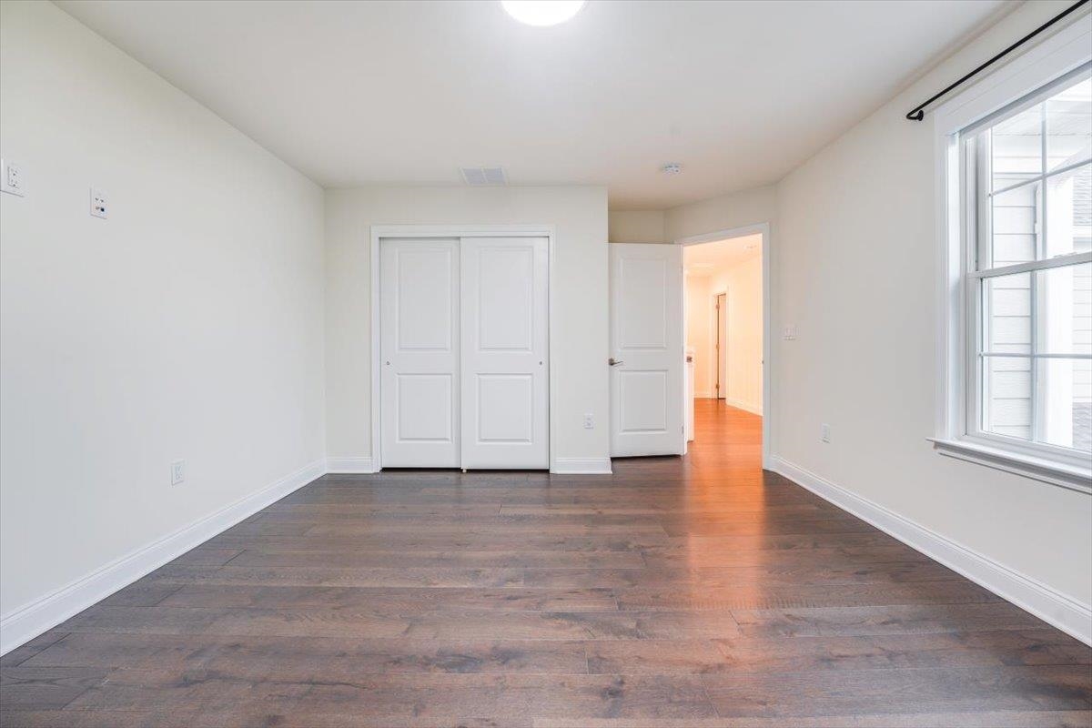 18 SILENT NEST WAY