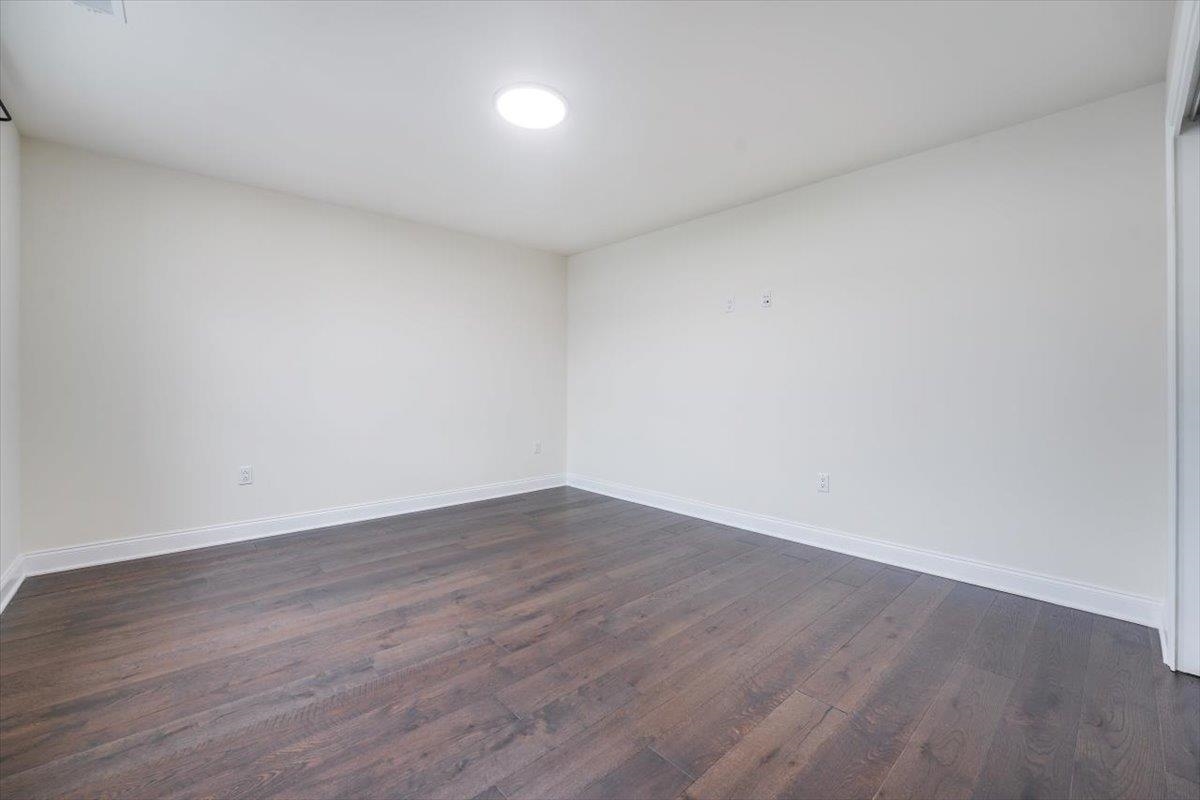 18 SILENT NEST WAY