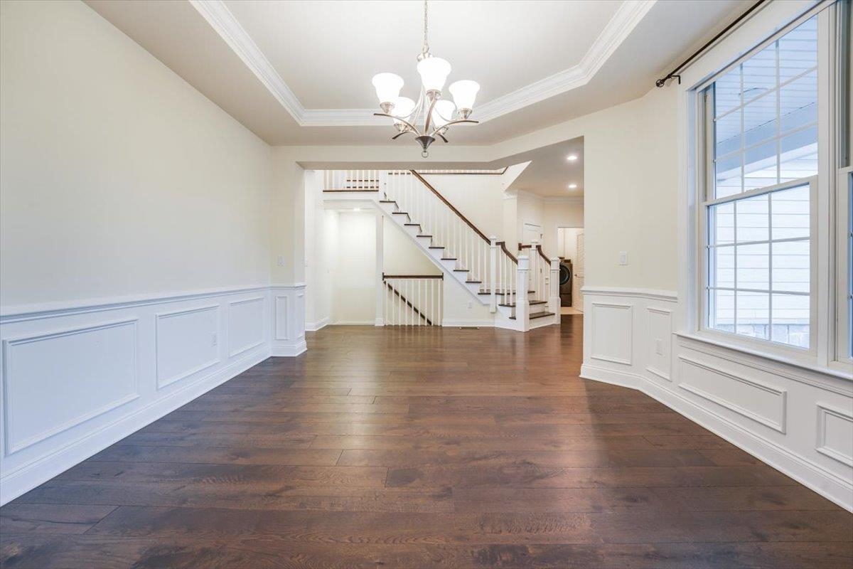 18 SILENT NEST WAY