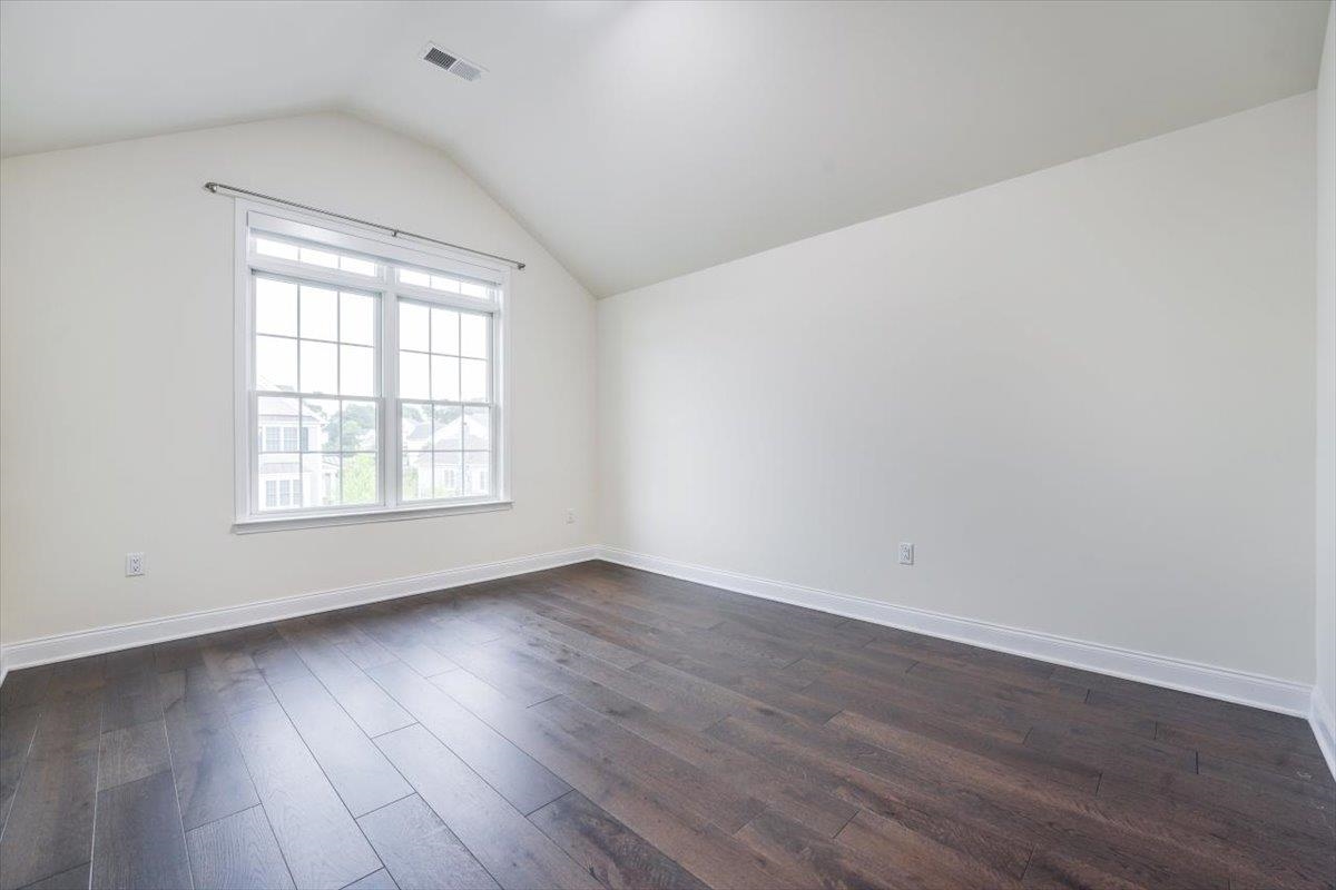 18 SILENT NEST WAY