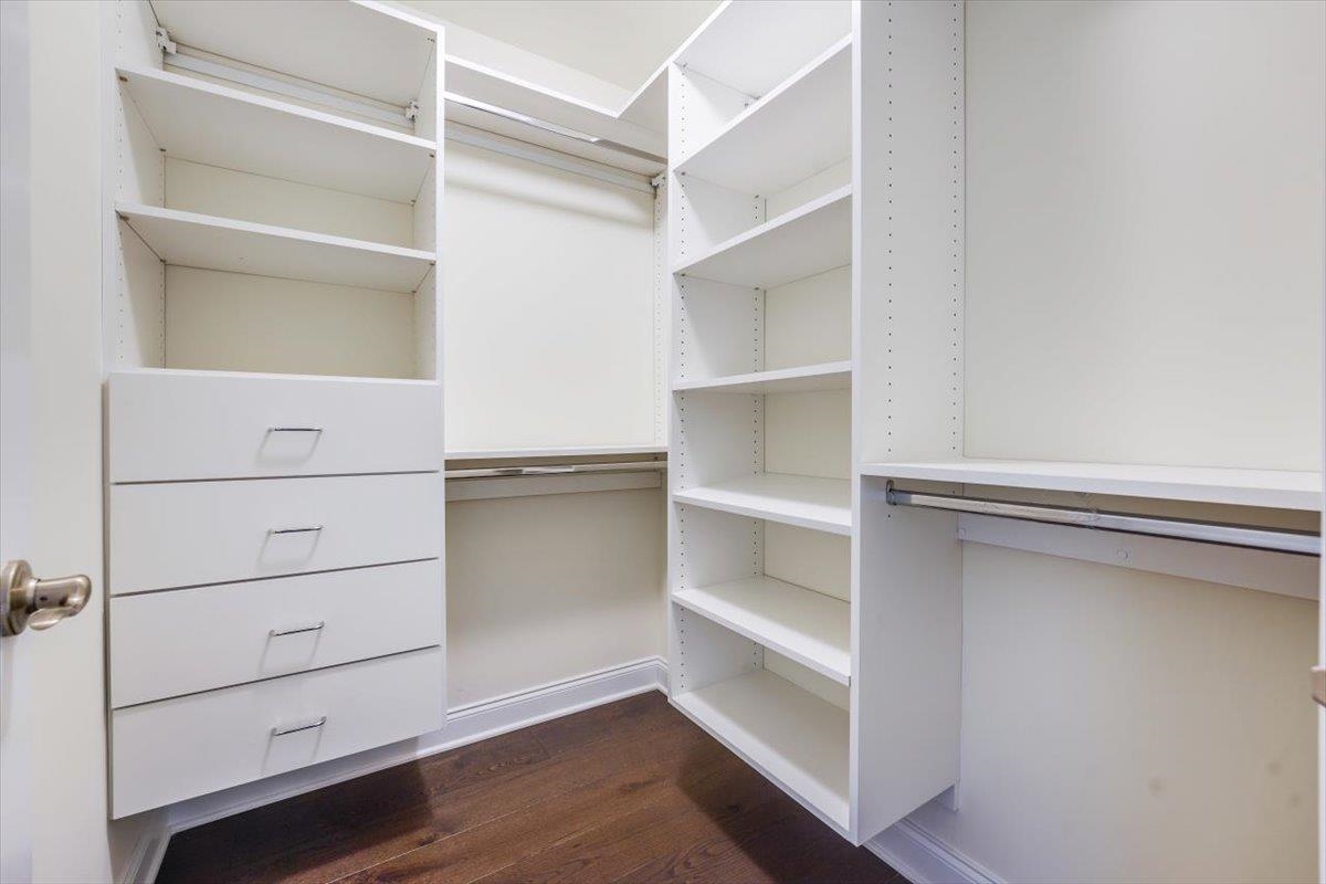 18 SILENT NEST WAY