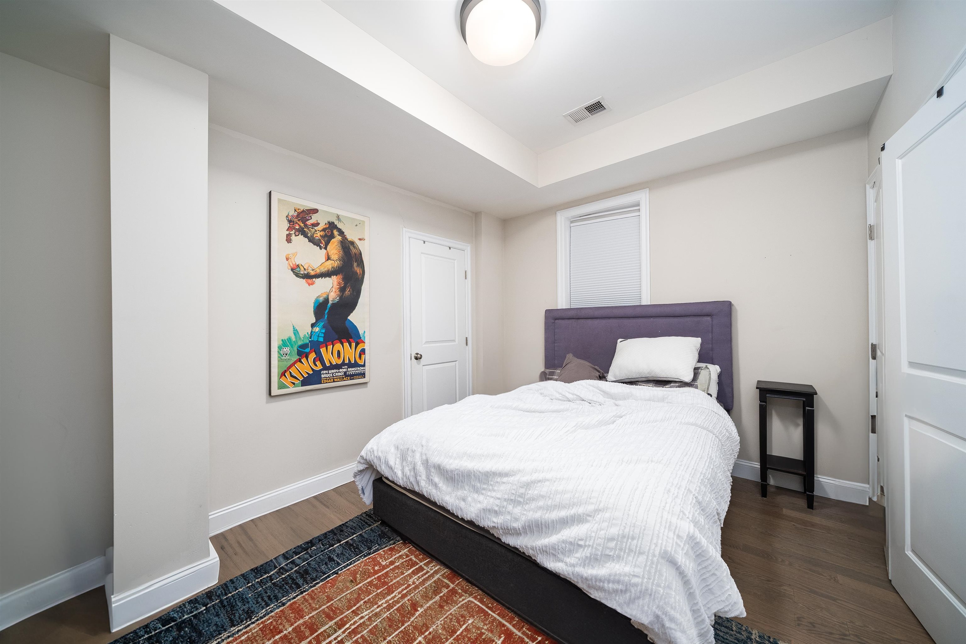 16 OAK AVE