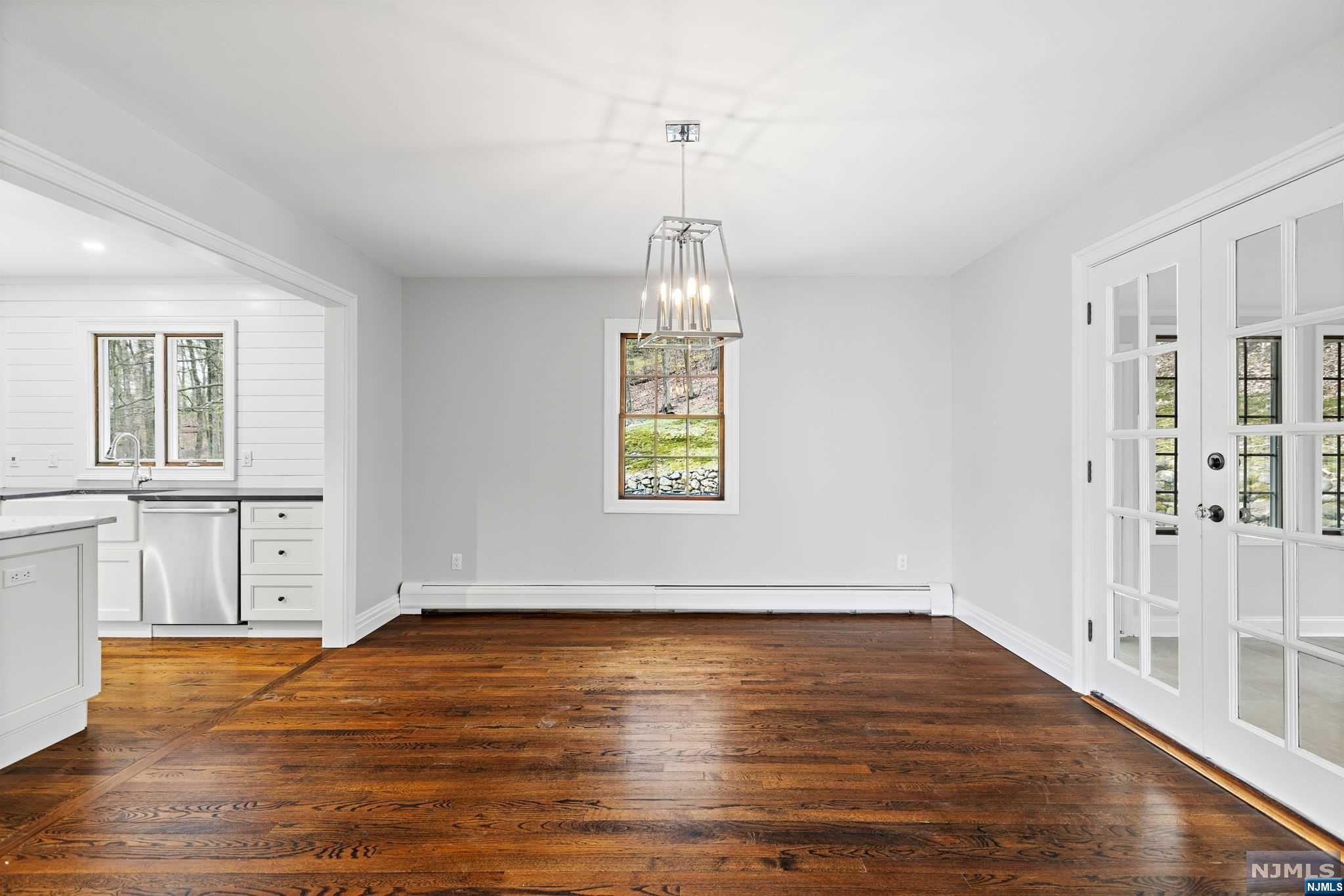 247 Creole Lane