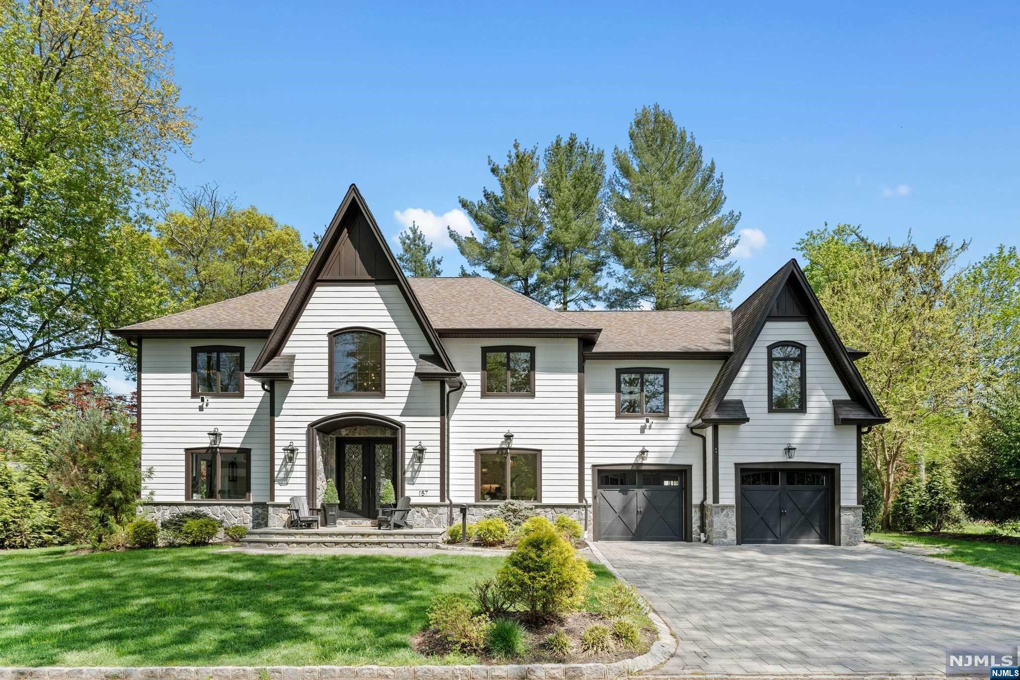 157 Grant Street