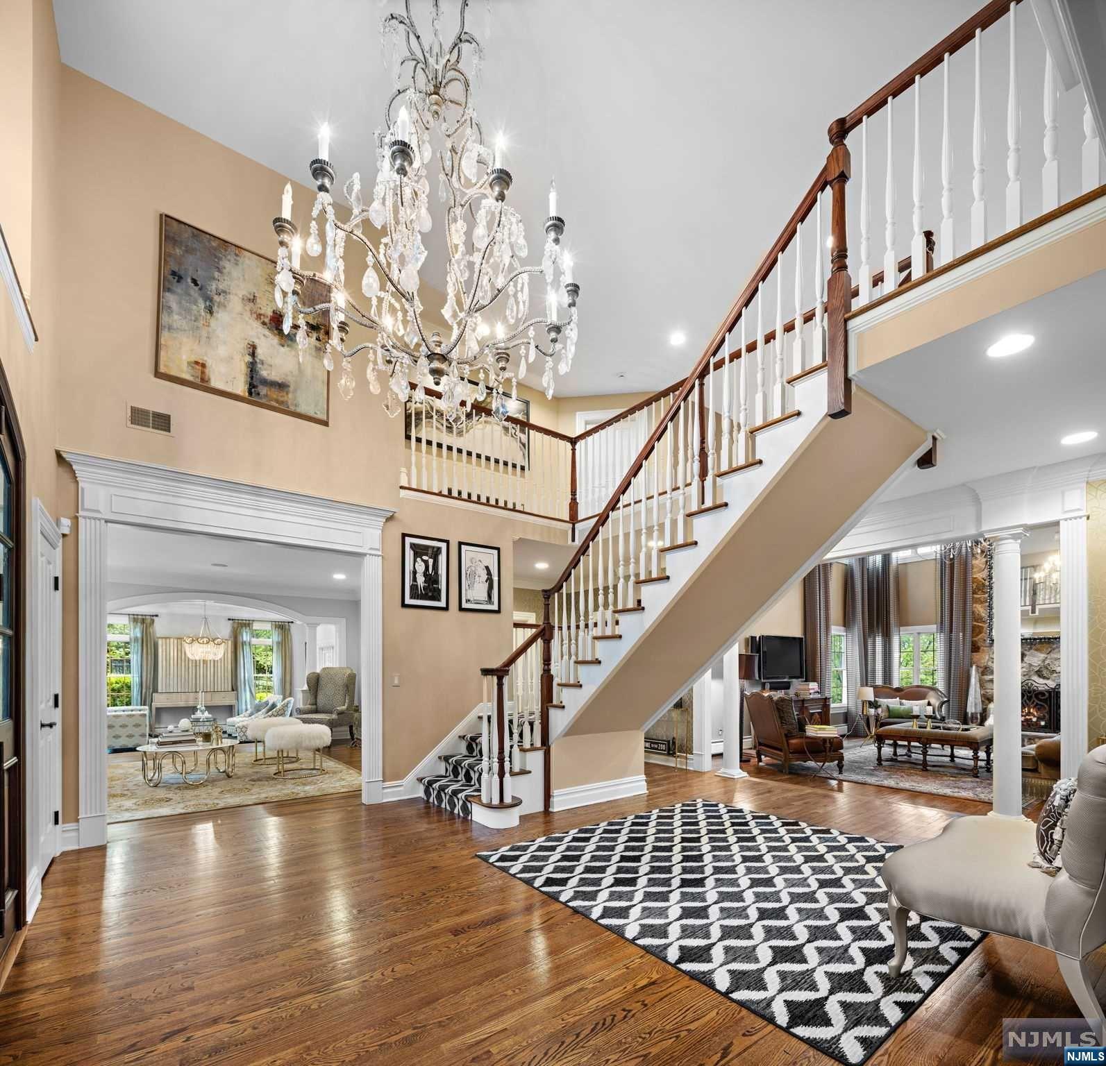 311 Rock Ridge Court