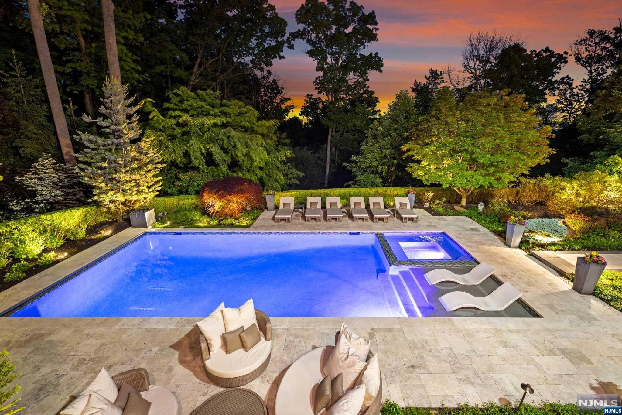 311 Rock Ridge Court