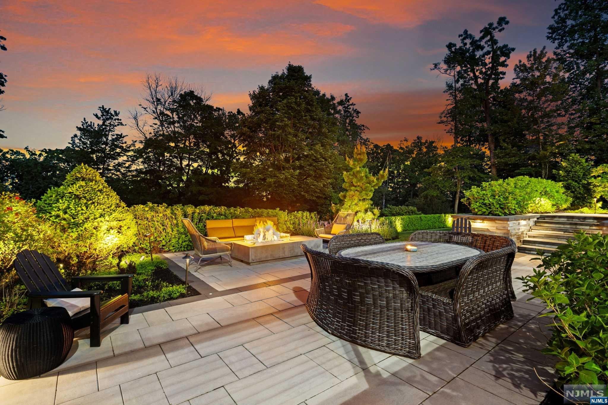 311 Rock Ridge Court