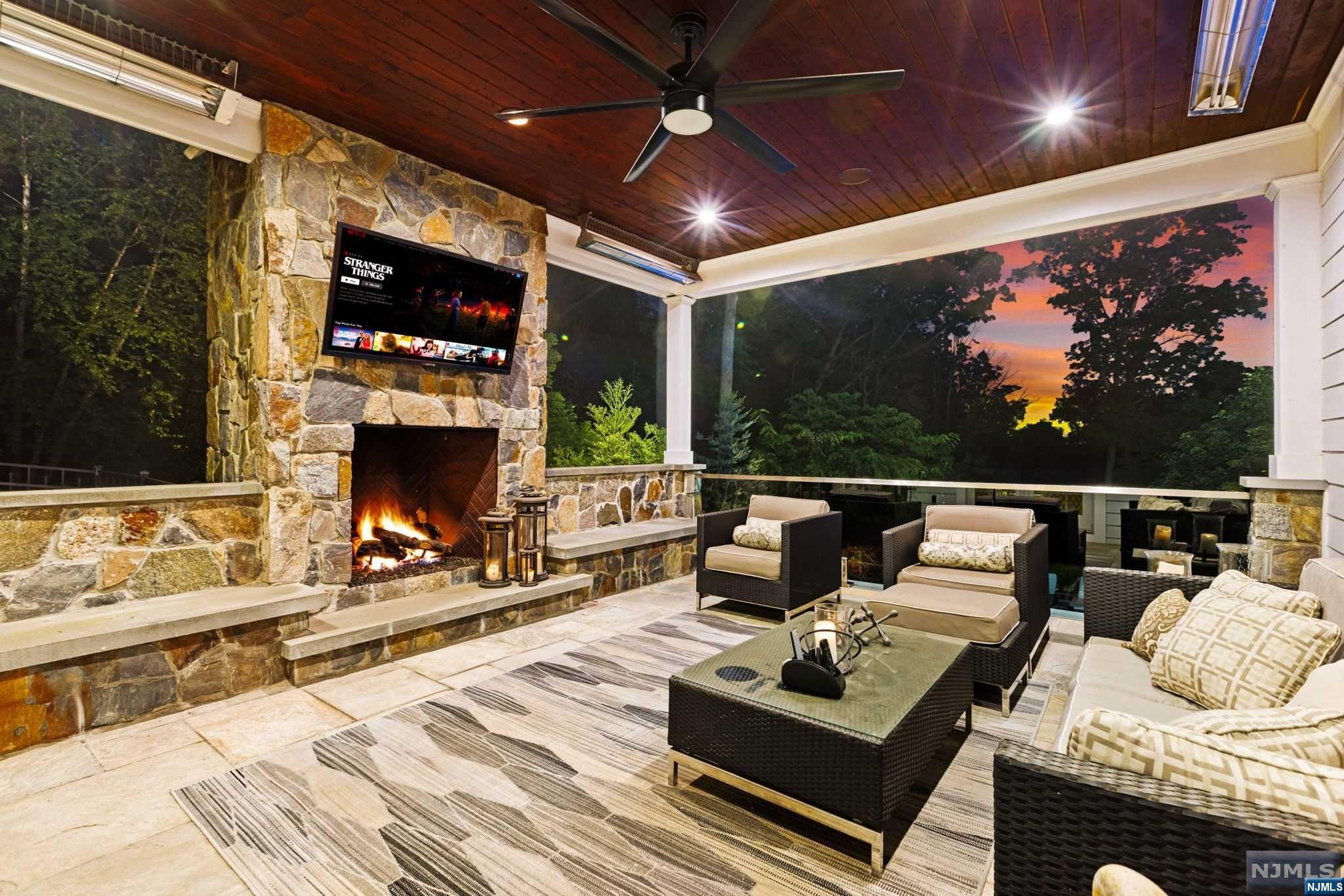 311 Rock Ridge Court