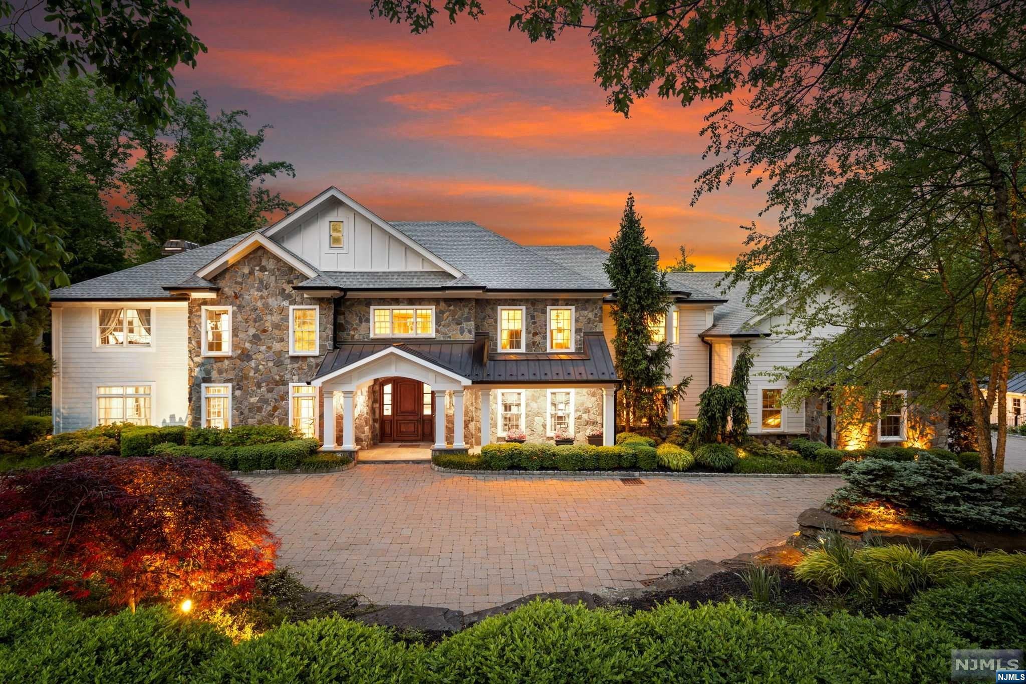 311 Rock Ridge Court
