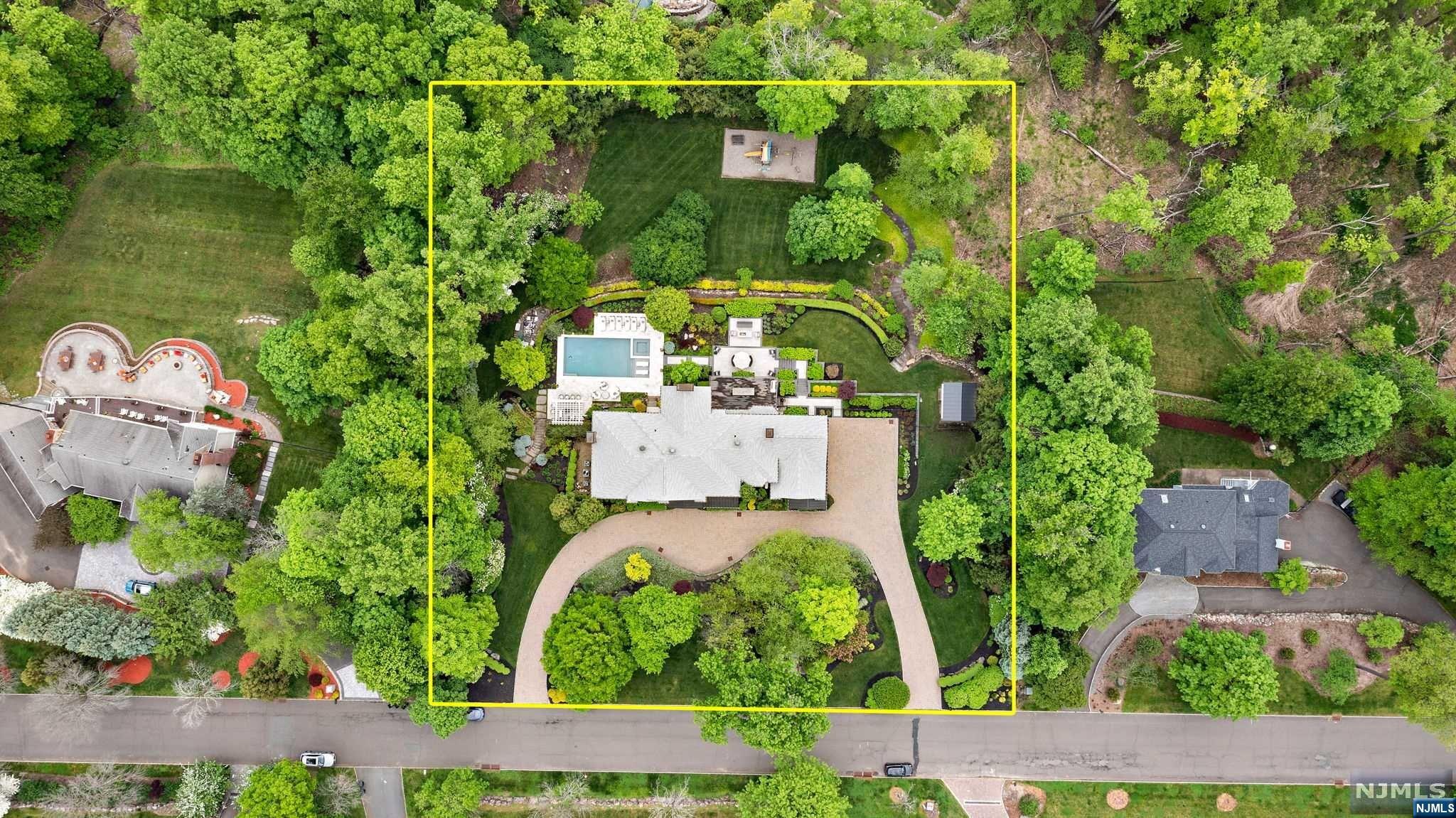 311 Rock Ridge Court