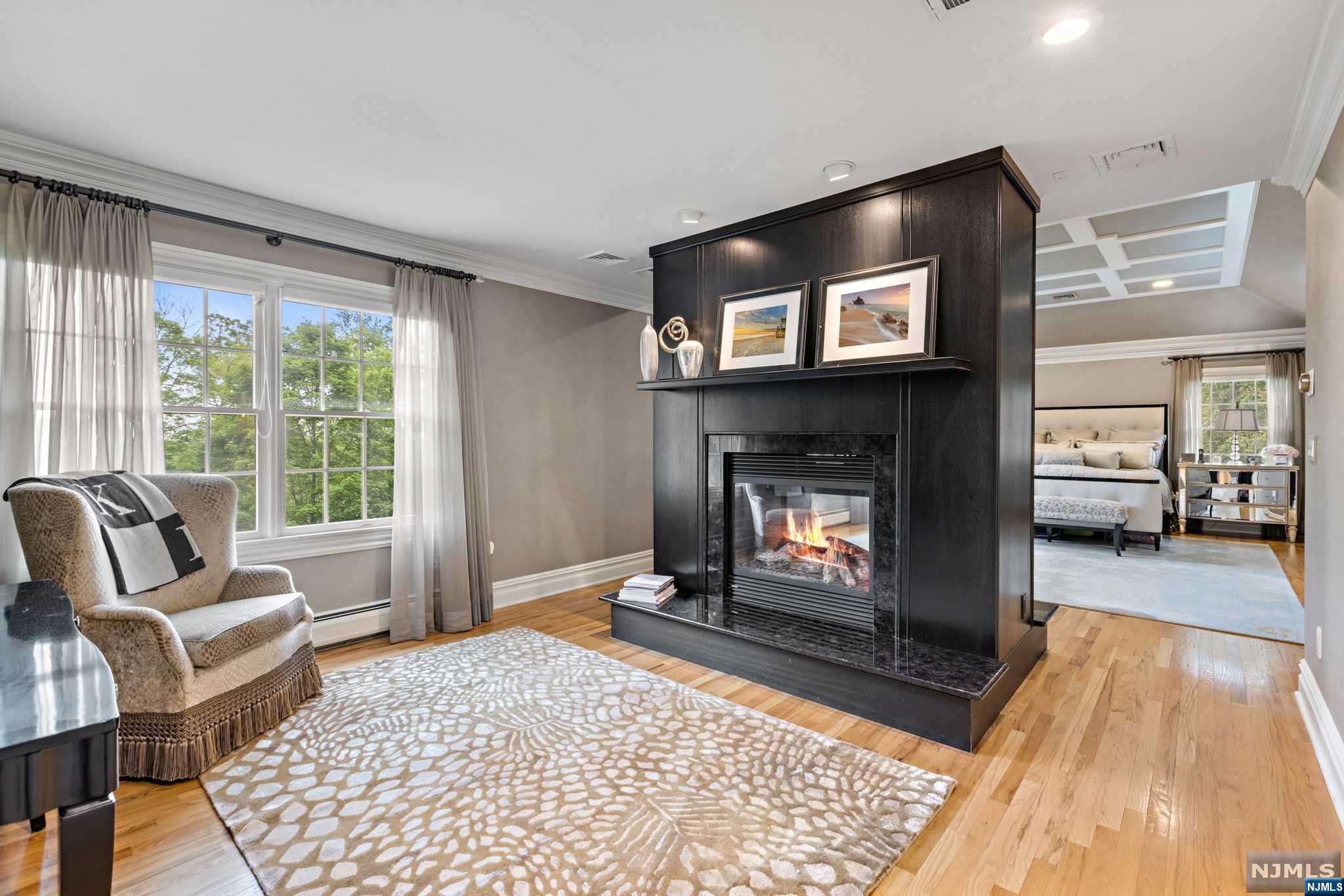 311 Rock Ridge Court