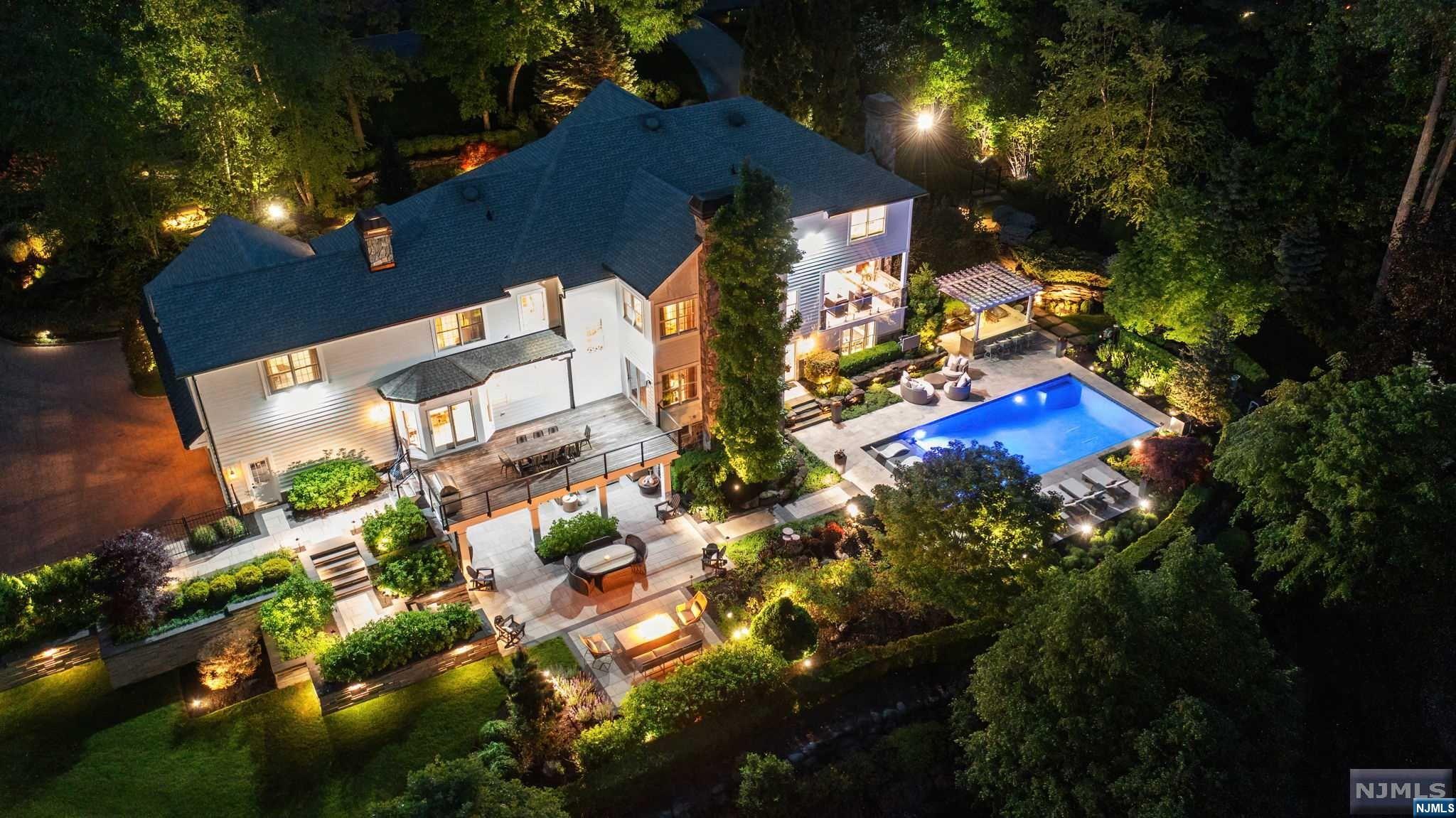 311 Rock Ridge Court