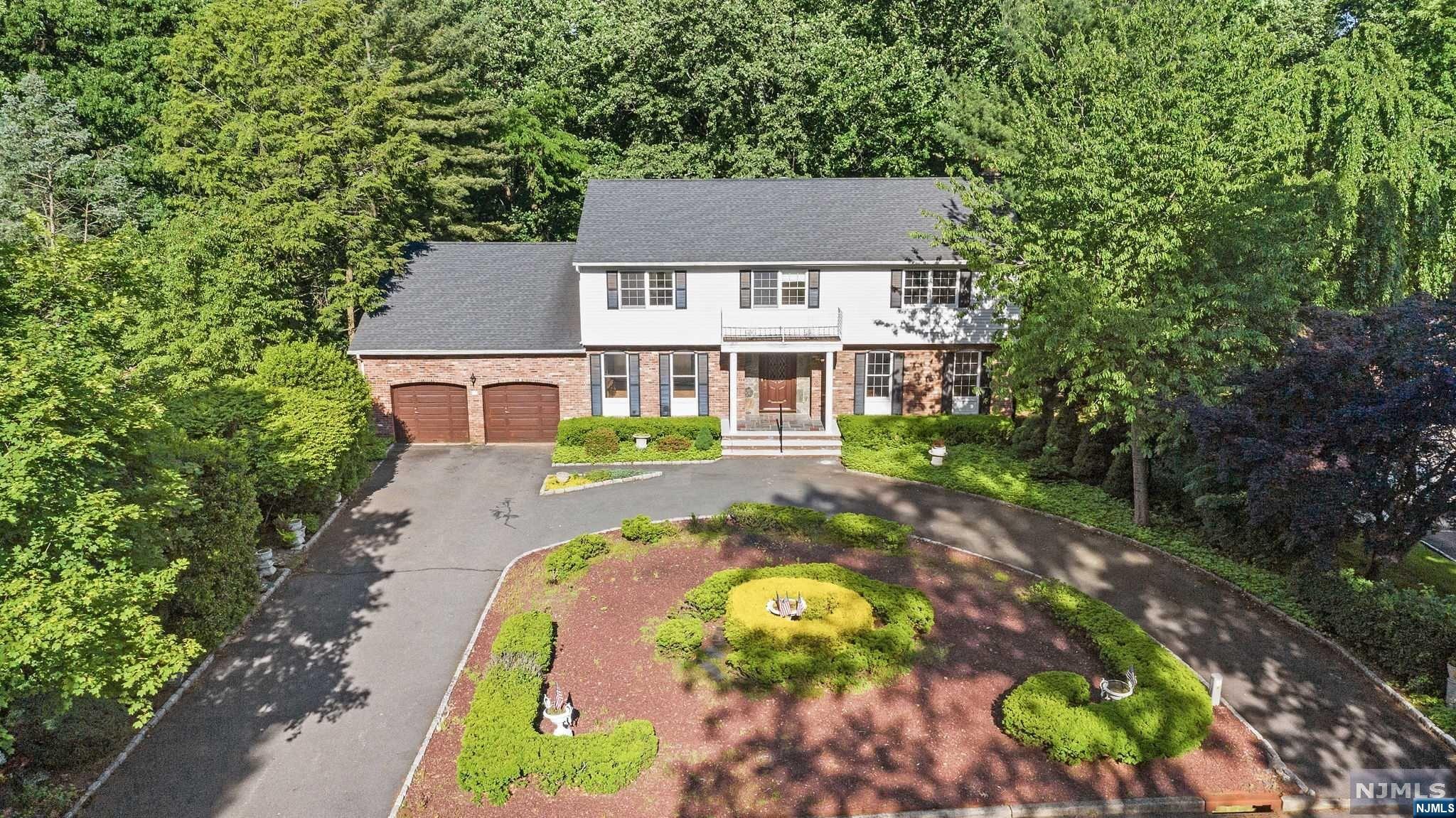 91 Douglas Drive