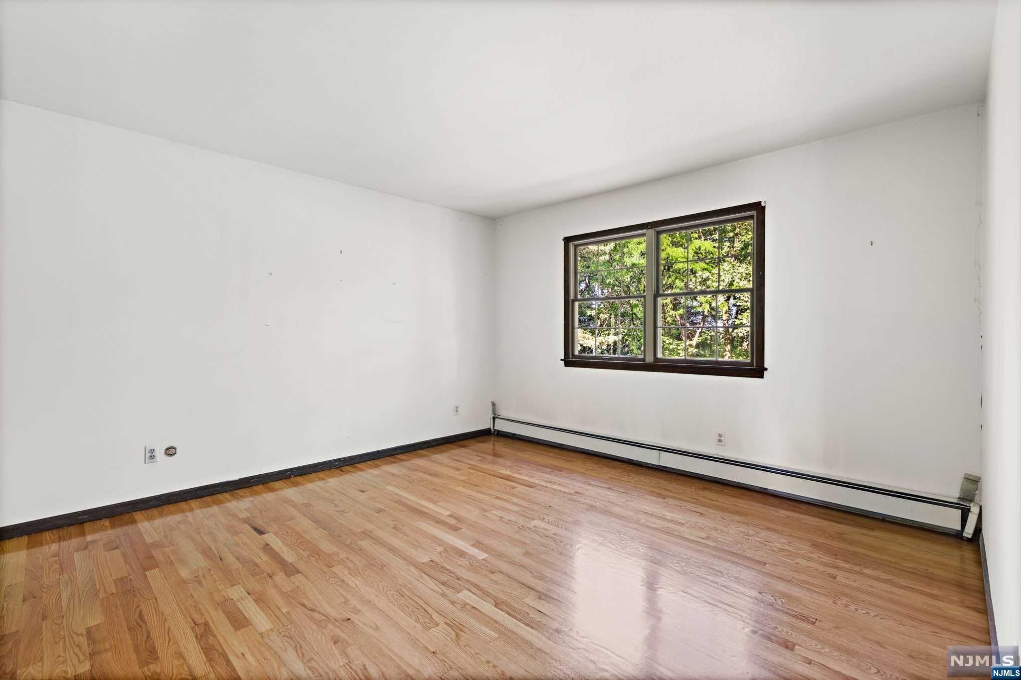 91 Douglas Drive